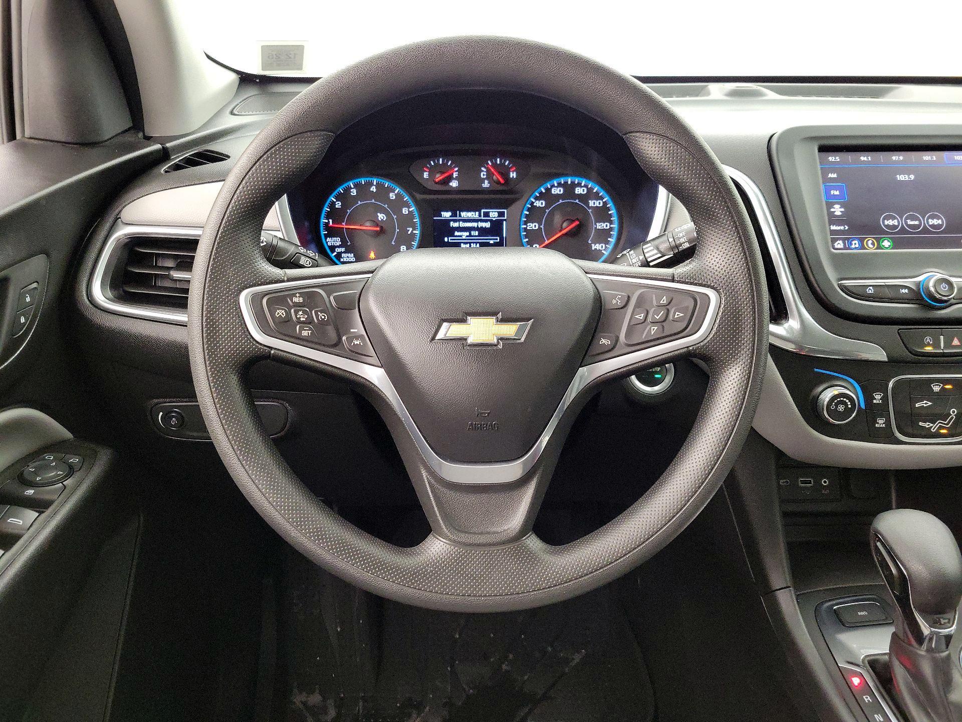 Thumbnail: 2022 Chevrolet Equinox - 10