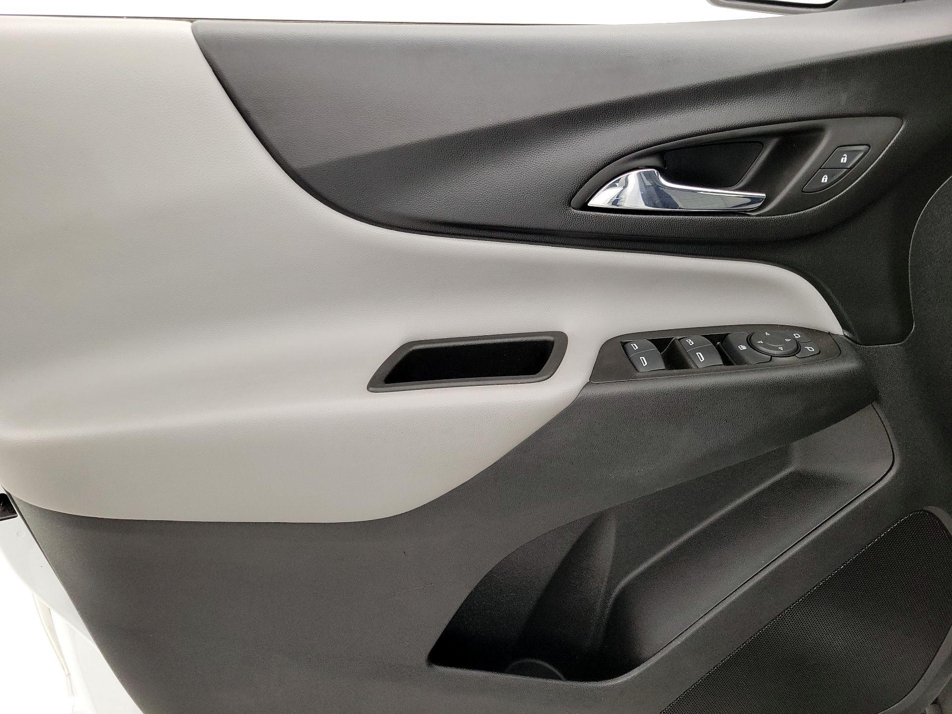 Thumbnail: 2022 Chevrolet Equinox - 12