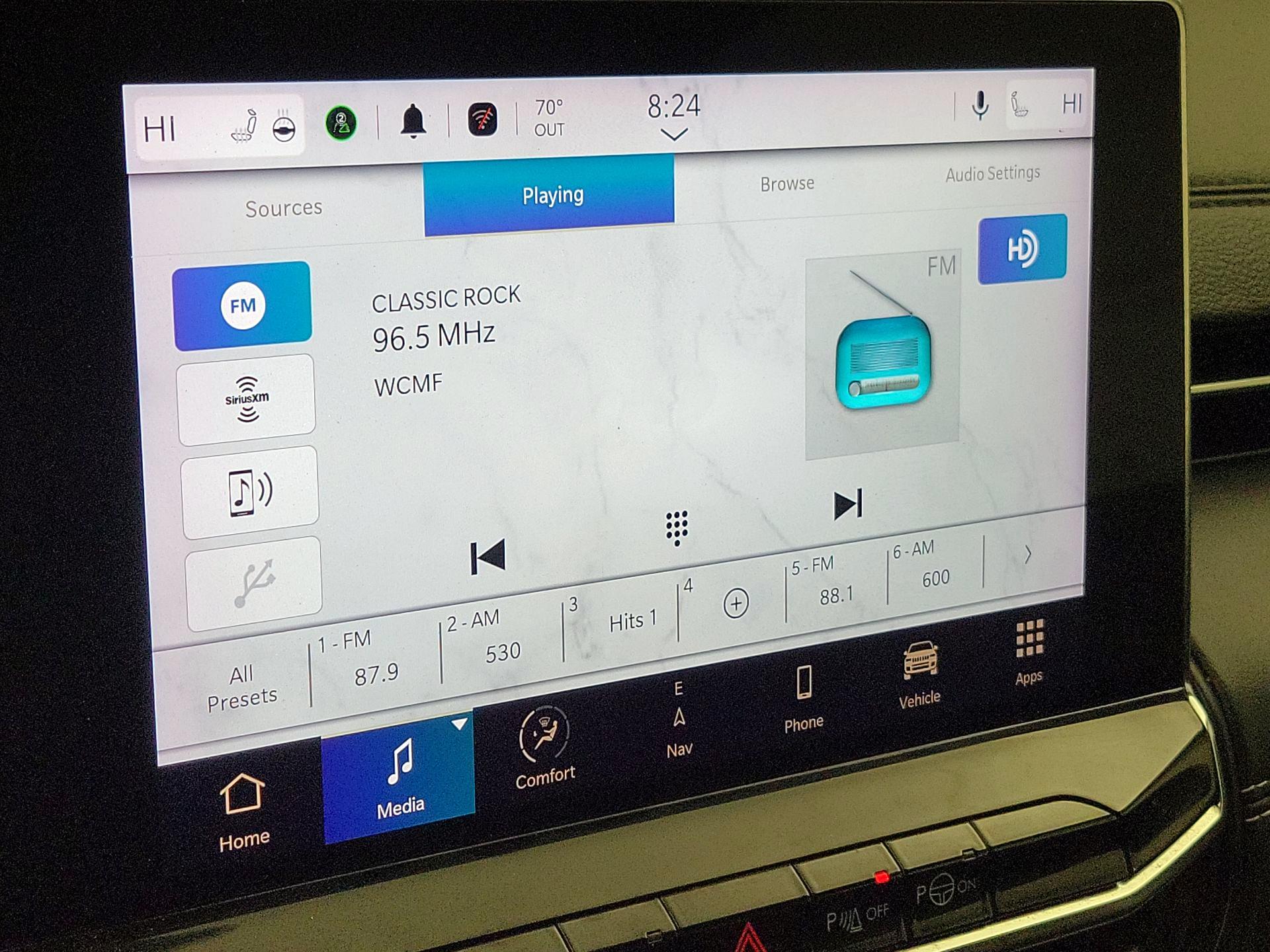 Thumbnail: 2022 Jeep Compass - 16