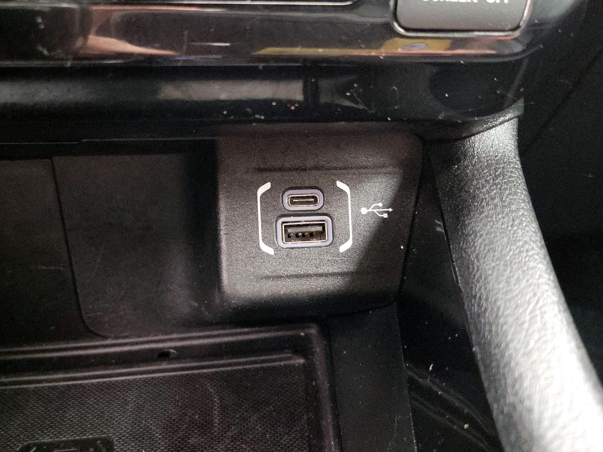 Thumbnail: 2022 Jeep Compass - 19