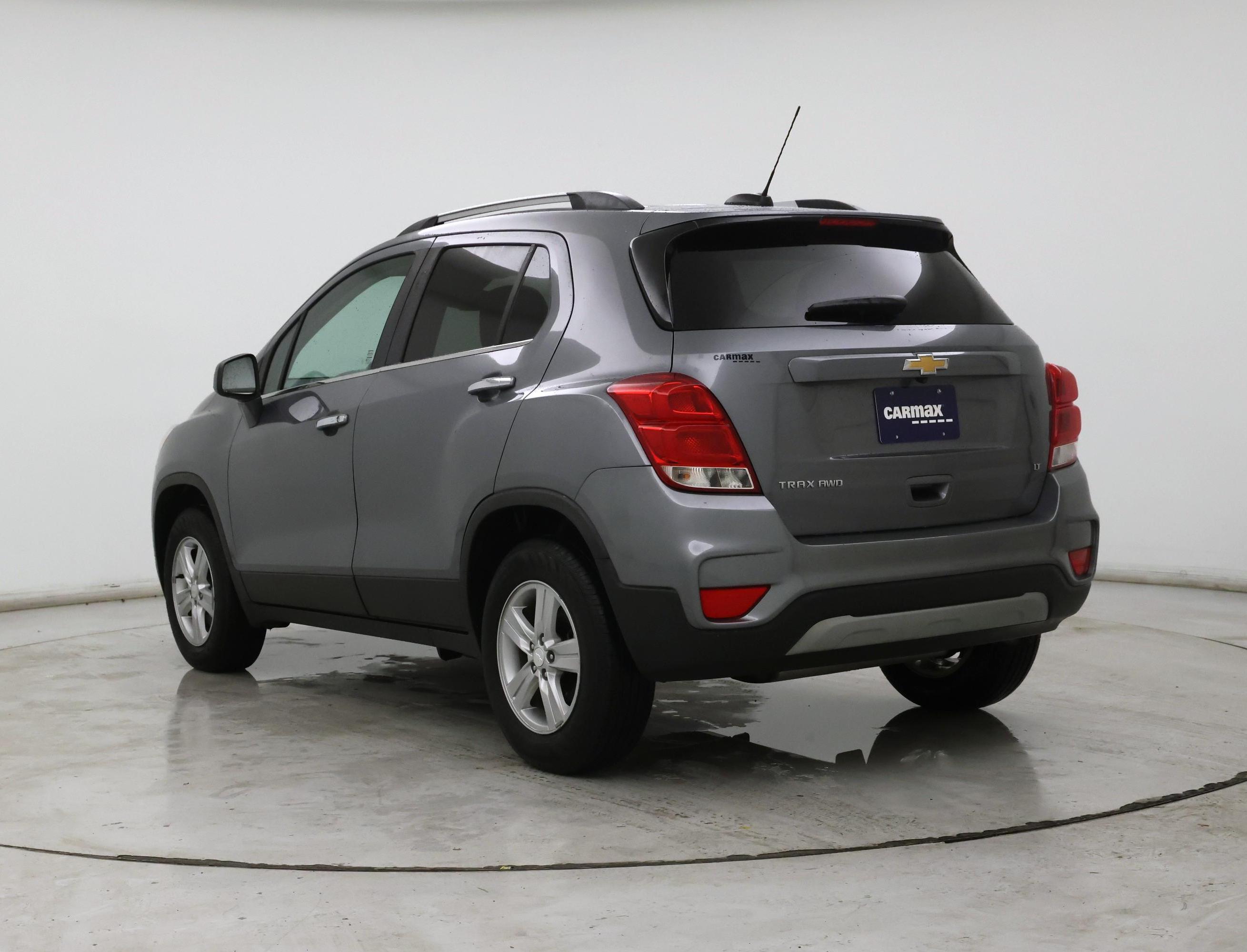 Thumbnail: 2020 Chevrolet Trax - 2