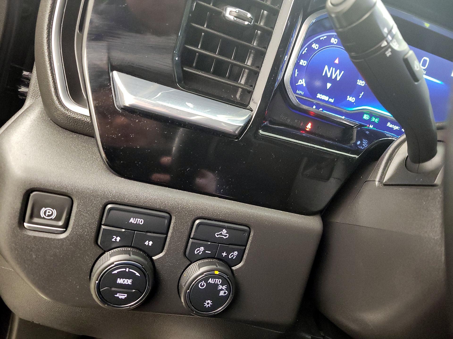 Thumbnail: 2023 Chevrolet Silverado 1500 - 13