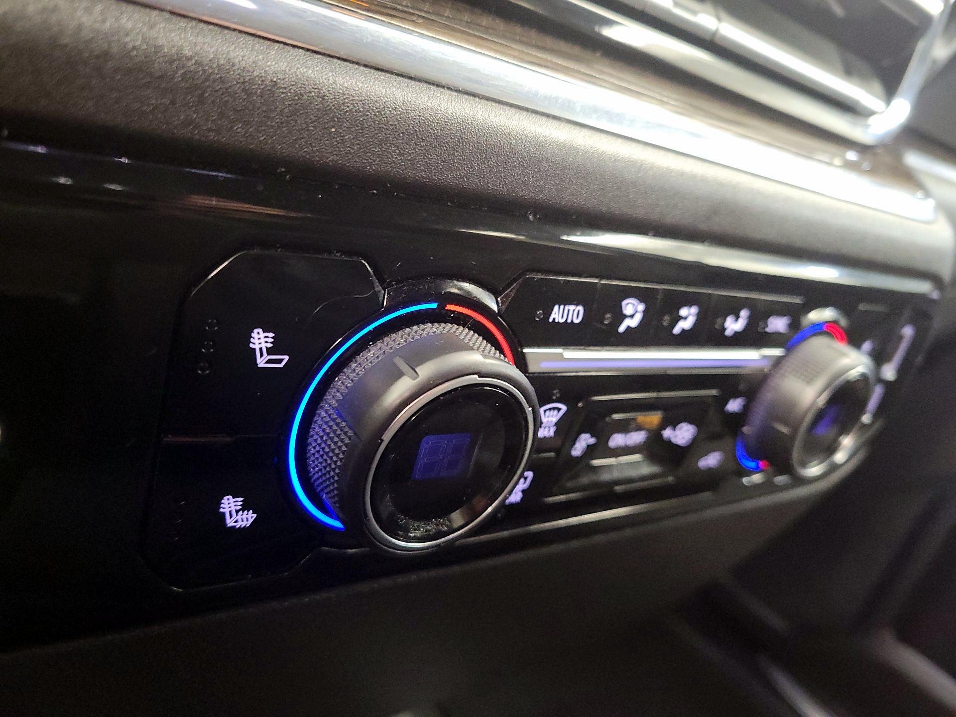 Thumbnail: 2023 Chevrolet Silverado 1500 - 16