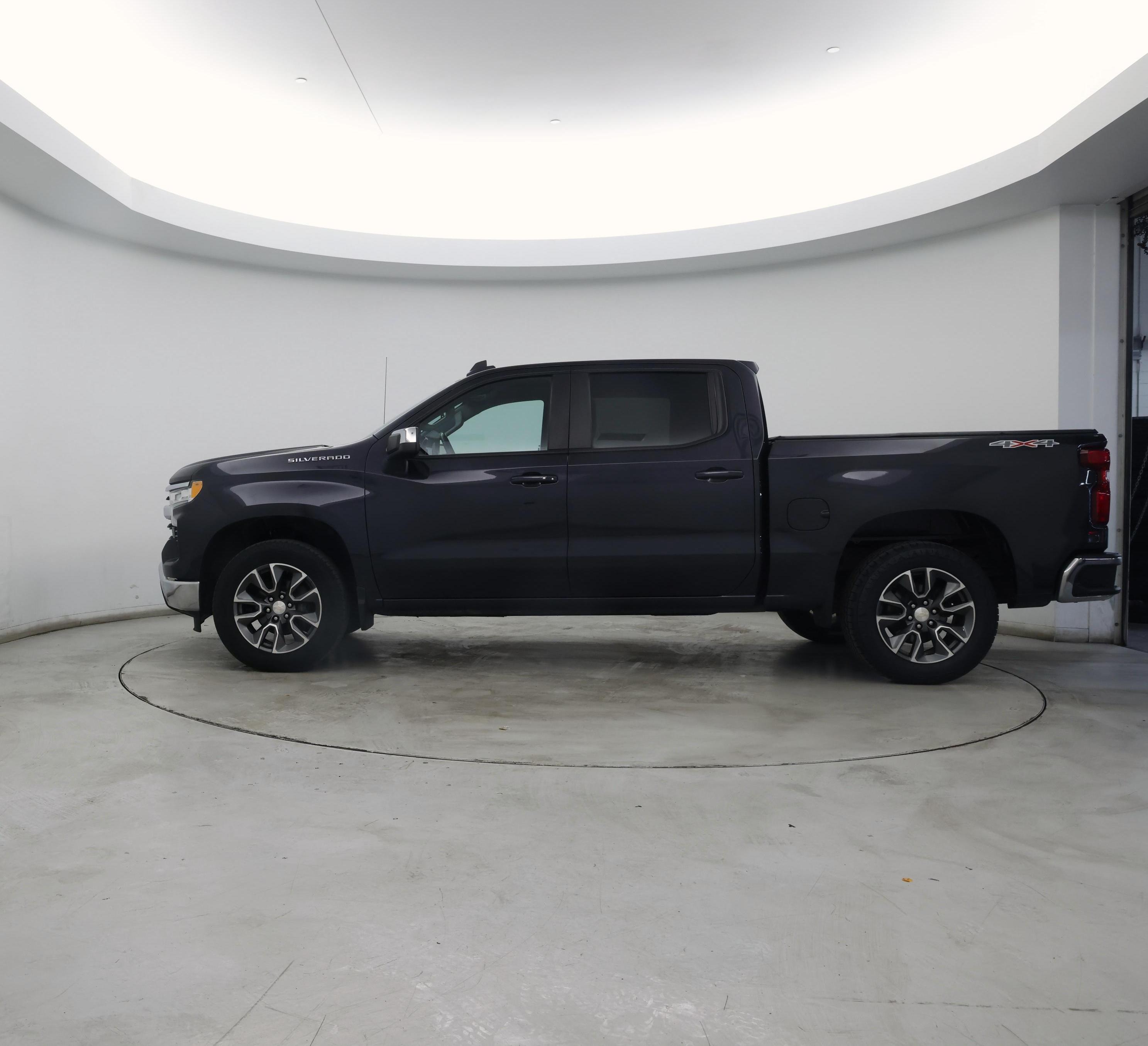 Thumbnail: 2023 Chevrolet Silverado 1500 - 3