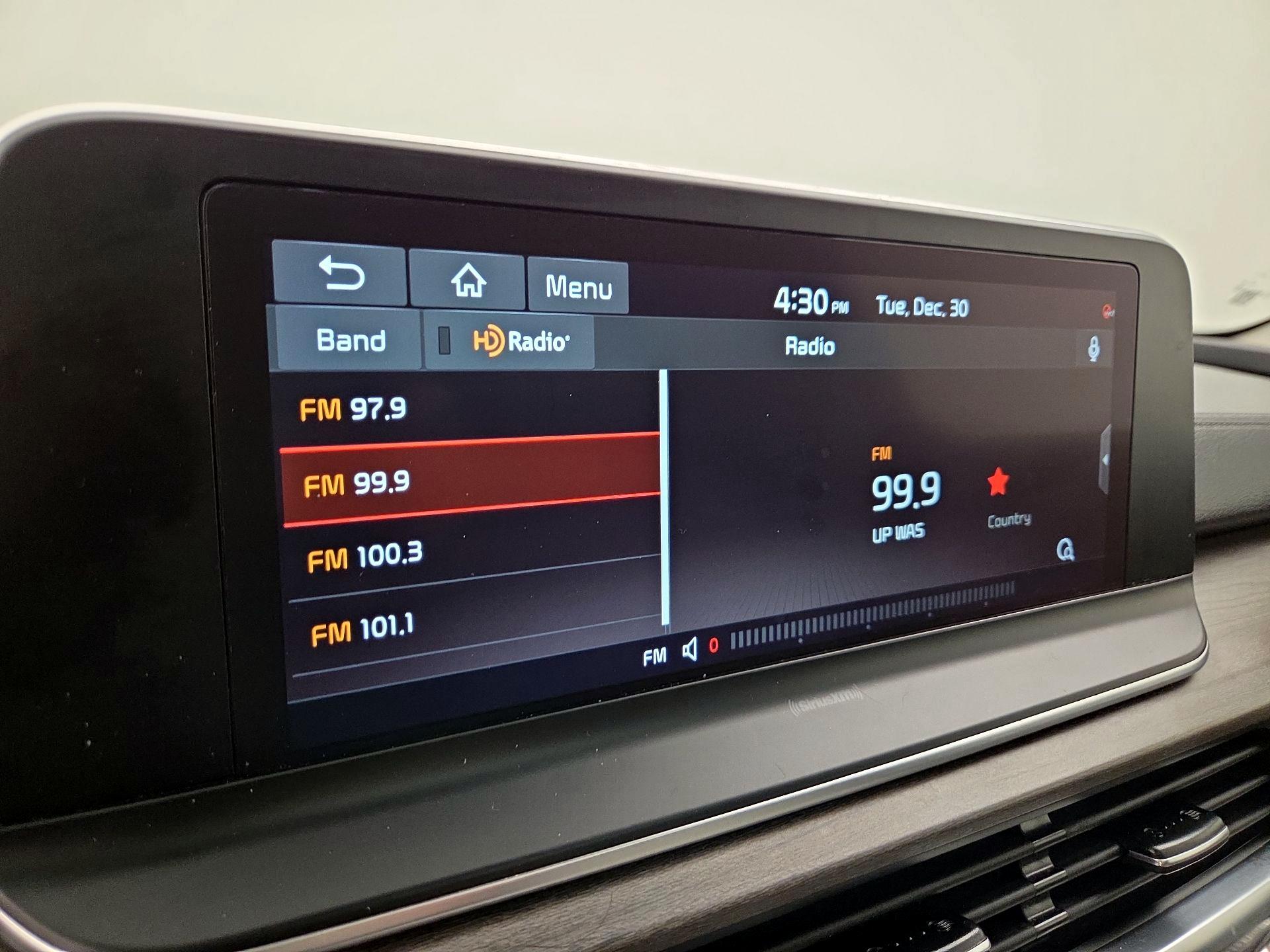 Thumbnail: 2021 Kia Telluride - 16