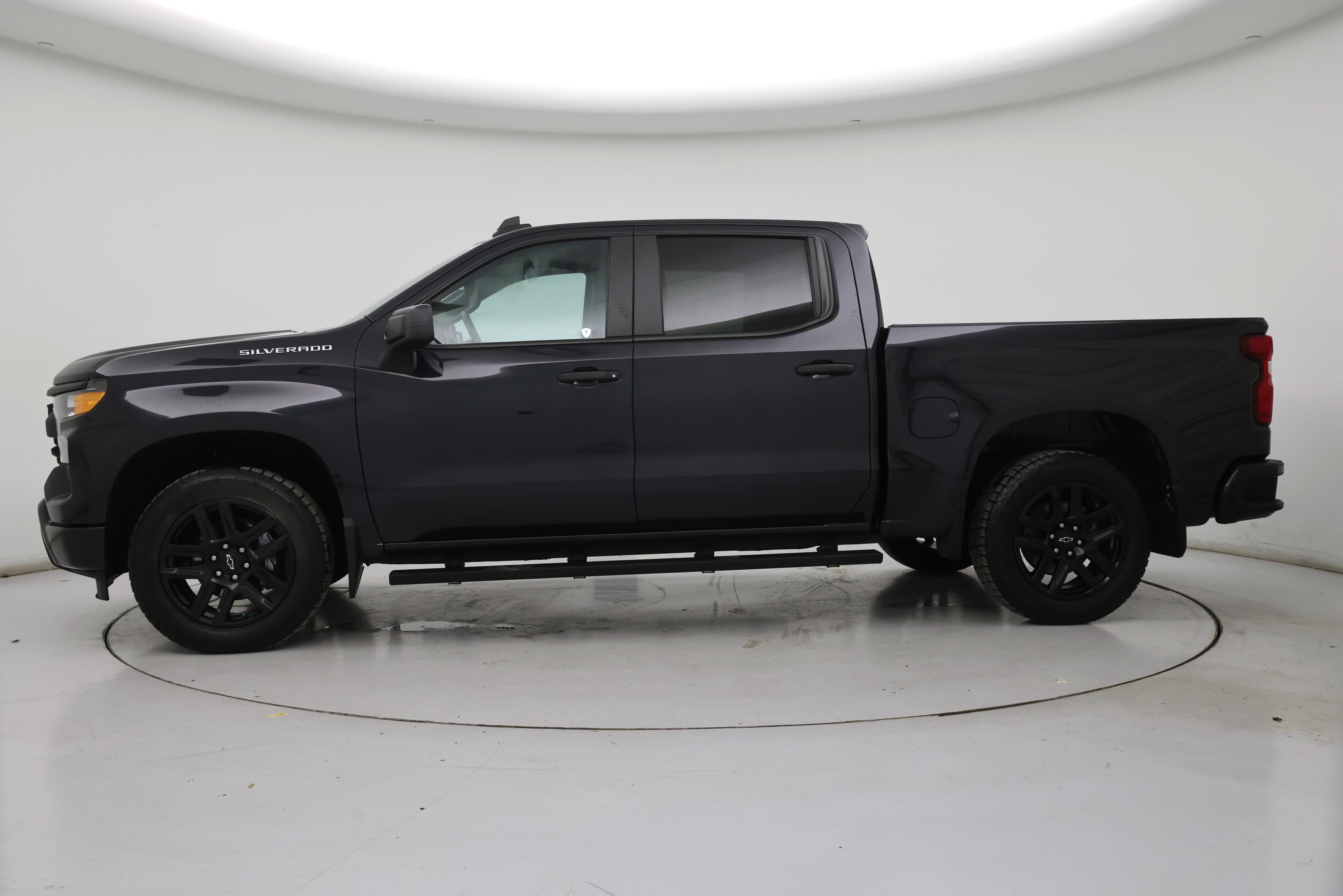 Thumbnail: 2023 Chevrolet Silverado 1500 - 3