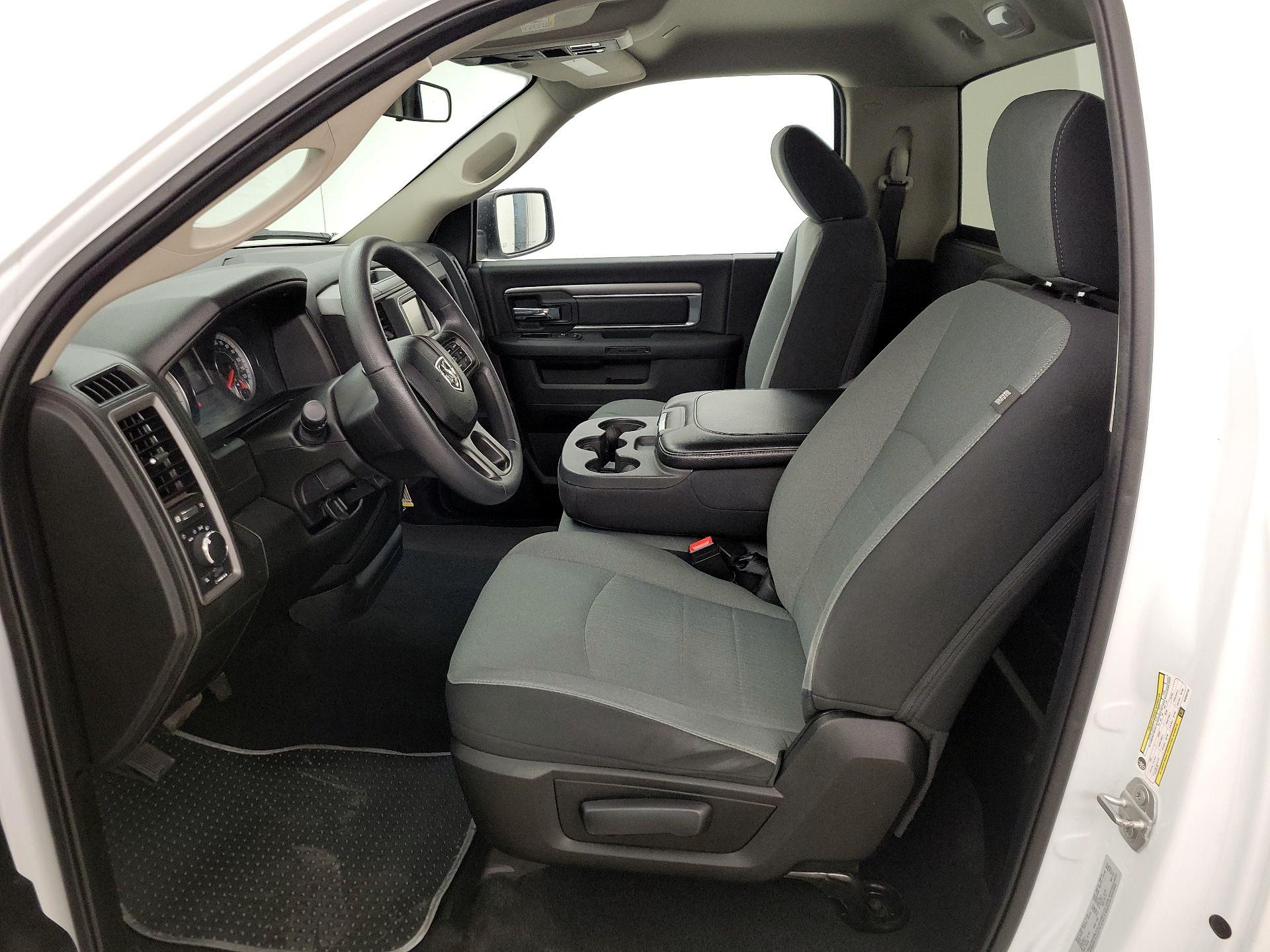 Thumbnail: 2022 RAM 1500 Classic - 11