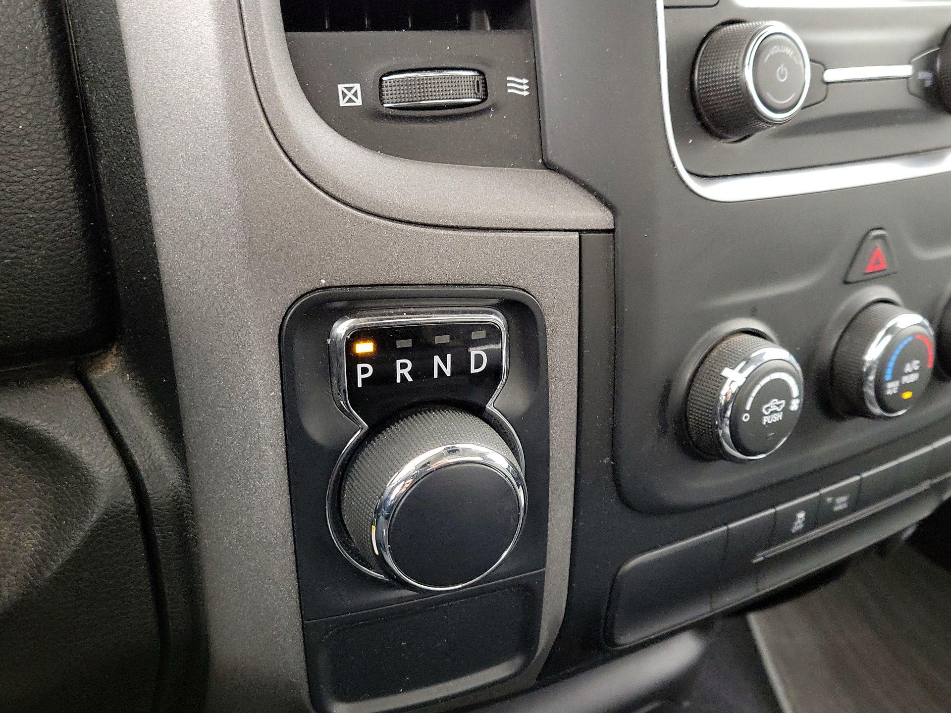 Thumbnail: 2022 RAM 1500 Classic - 17