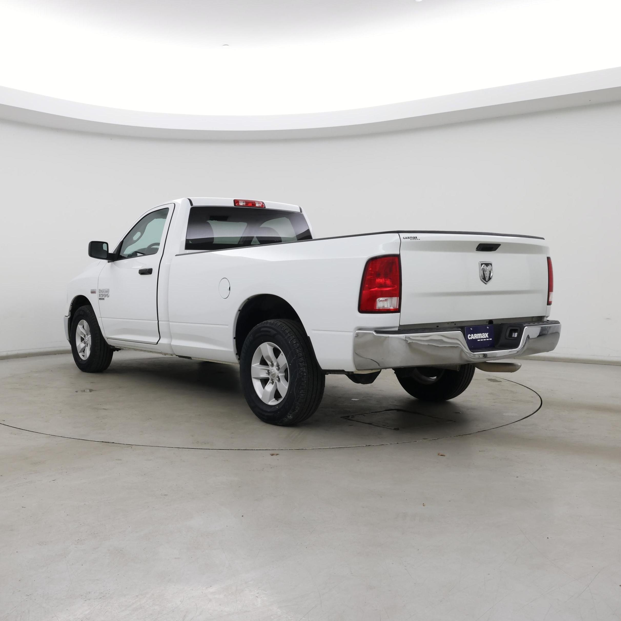 Thumbnail: 2022 RAM 1500 Classic - 2