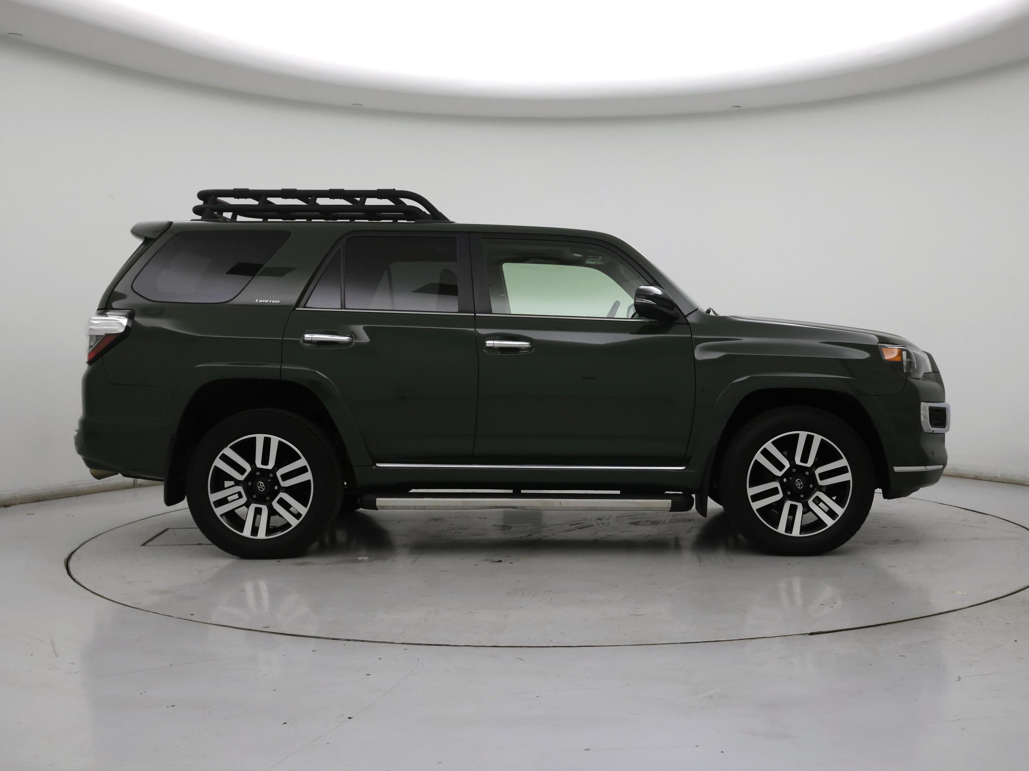 Thumbnail: 2022 Toyota 4Runner - 7