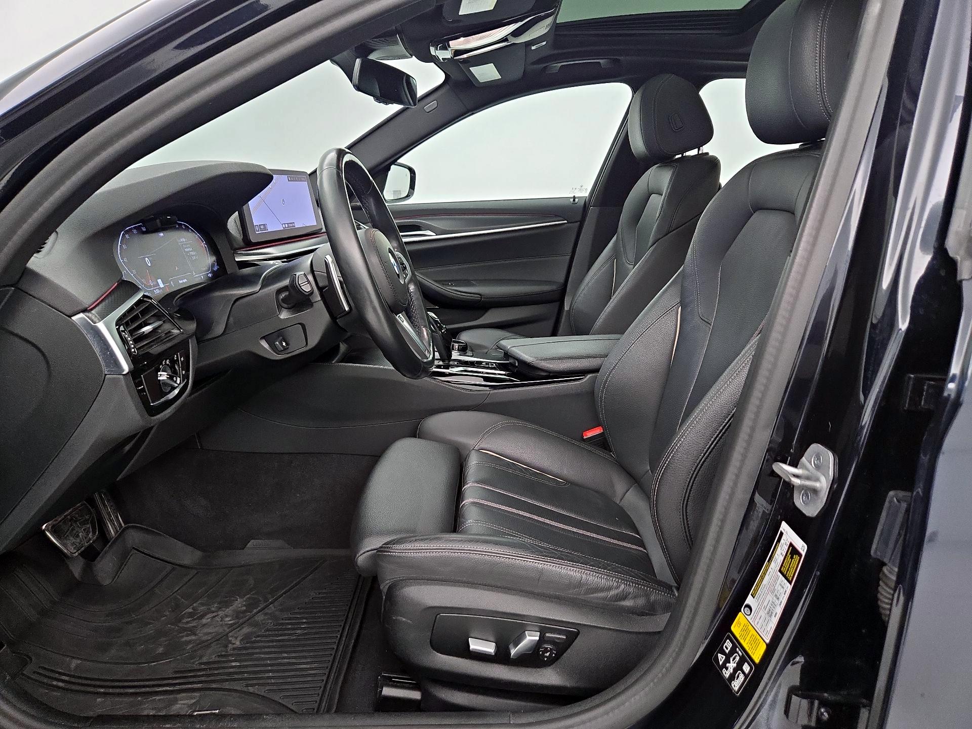 Thumbnail: 2023 BMW 5 Series - 11