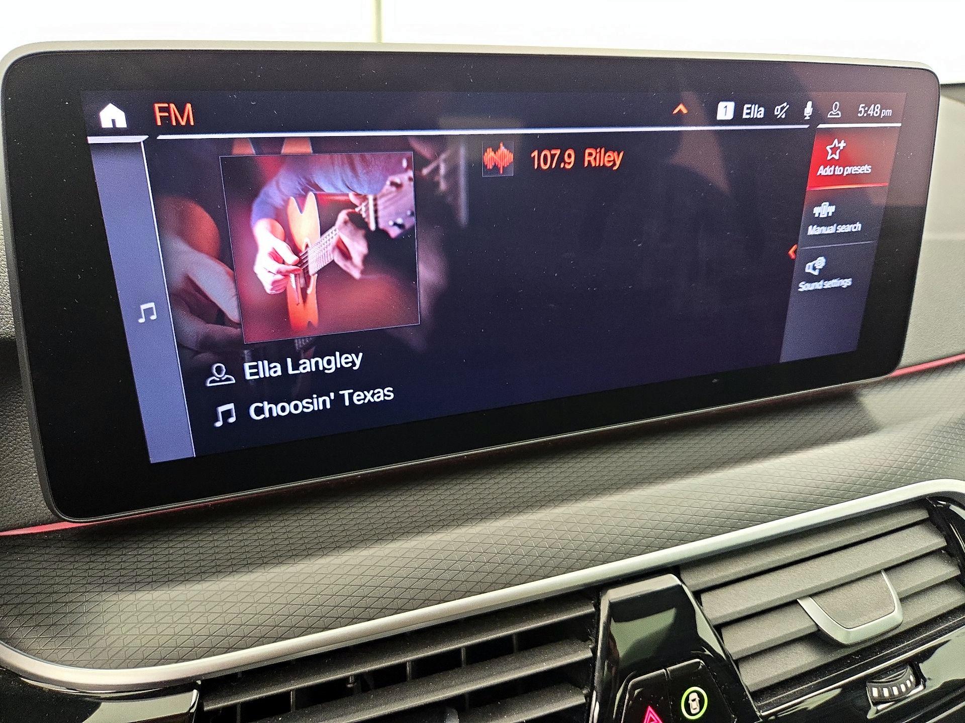 Thumbnail: 2023 BMW 5 Series - 16