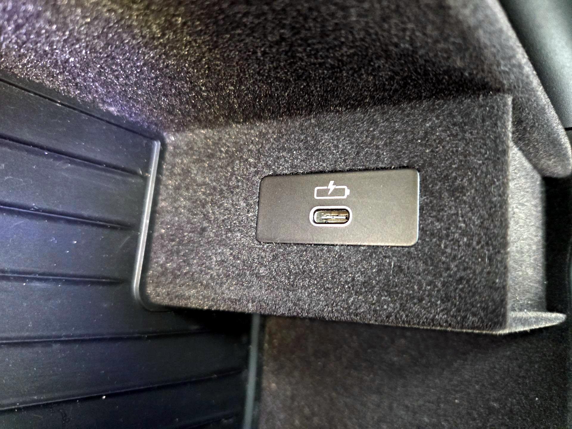 Thumbnail: 2023 BMW 5 Series - 19