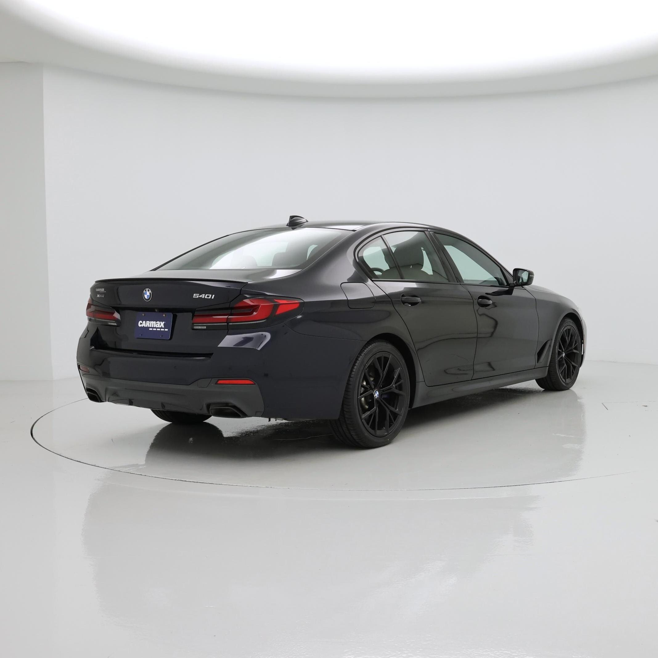 Thumbnail: 2023 BMW 5 Series - 8