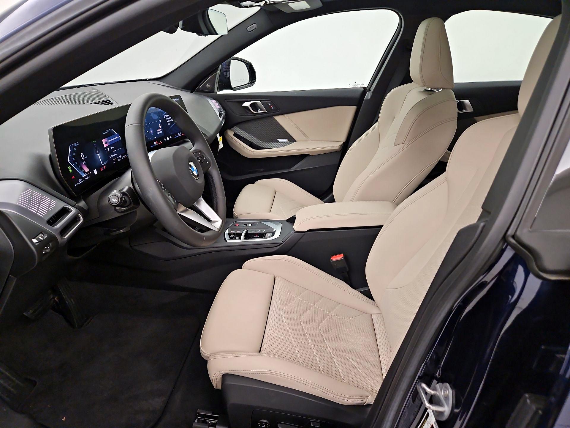 Thumbnail: 2025 BMW 2 Series - 11