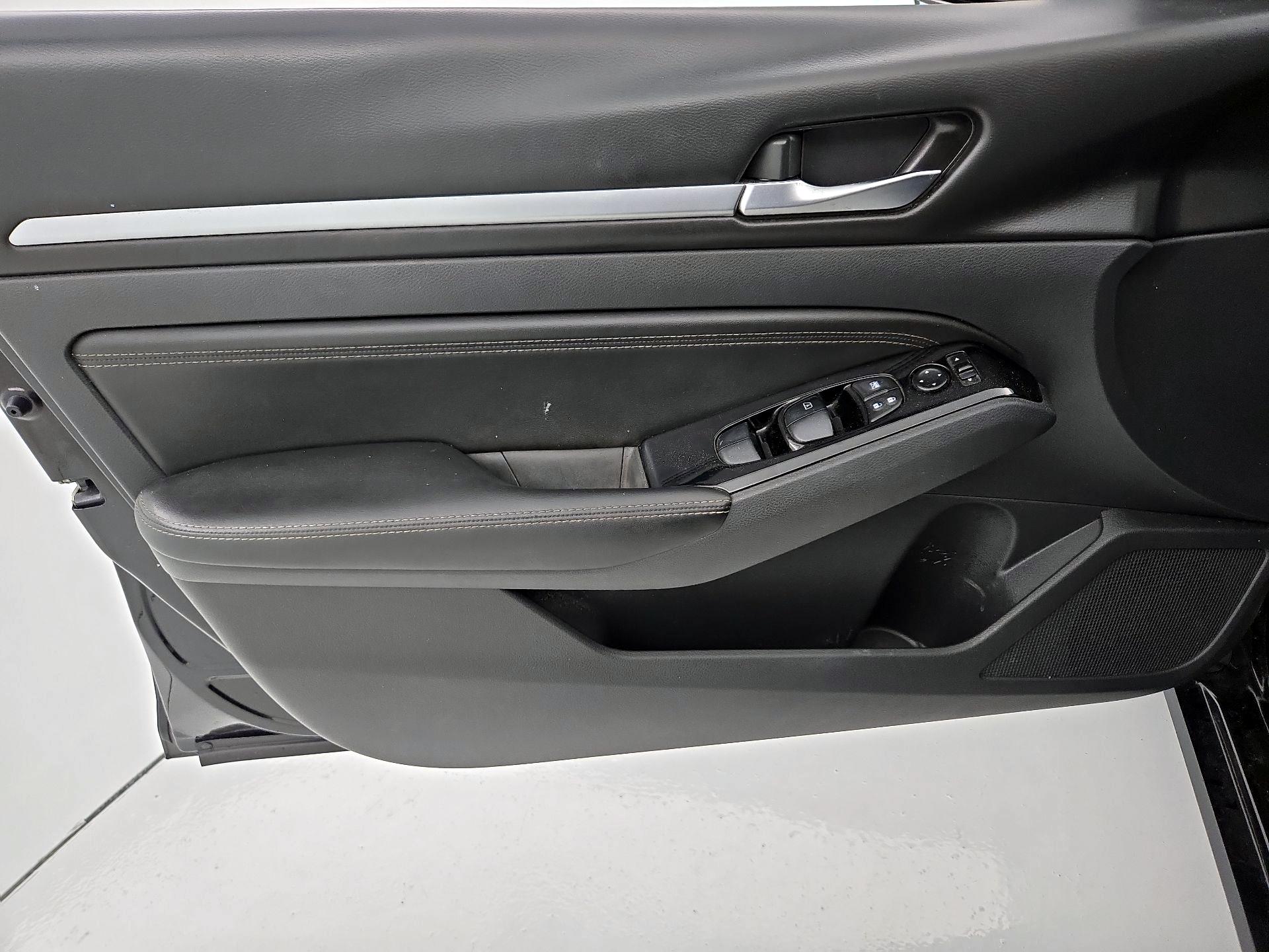 Thumbnail: 2023 Nissan Altima - 12