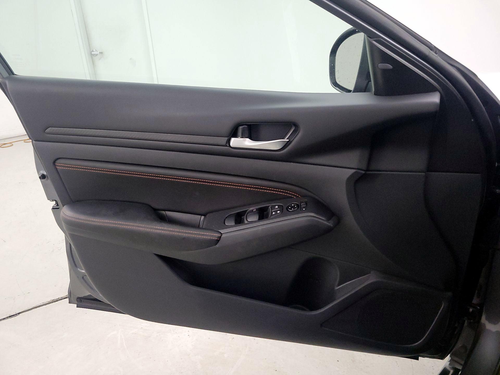 Thumbnail: 2022 Nissan Altima - 12