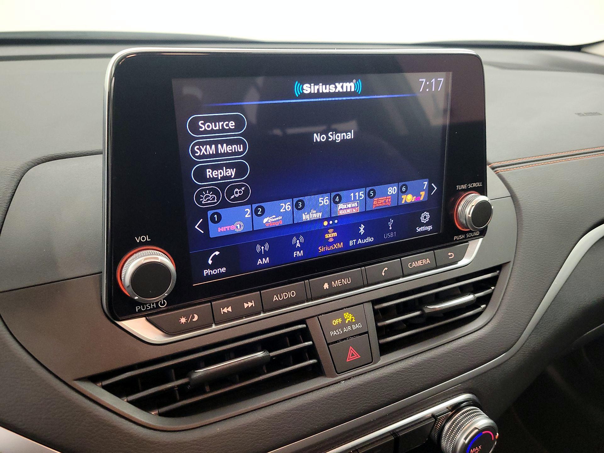 Thumbnail: 2022 Nissan Altima - 15