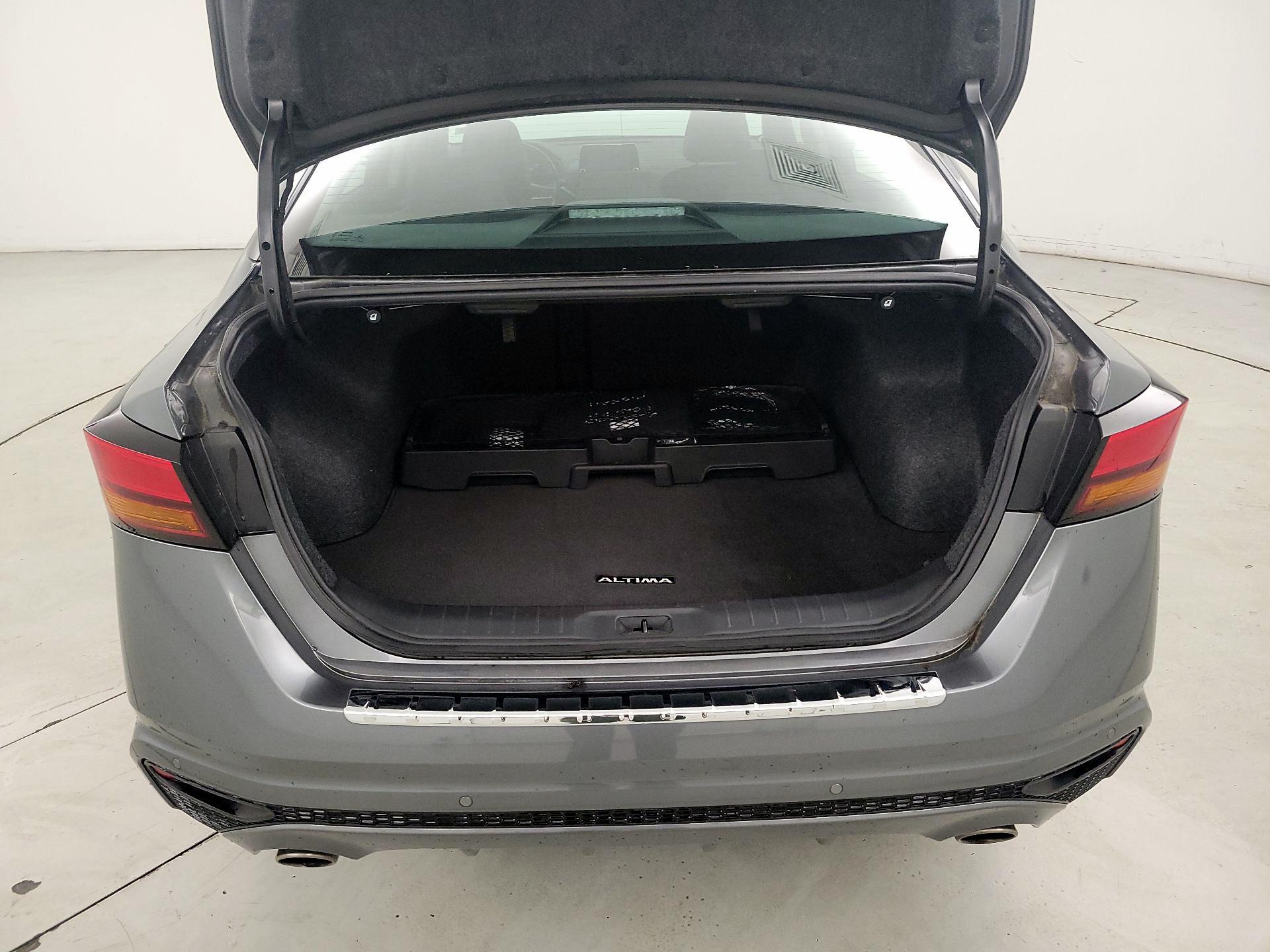 Thumbnail: 2022 Nissan Altima - 20