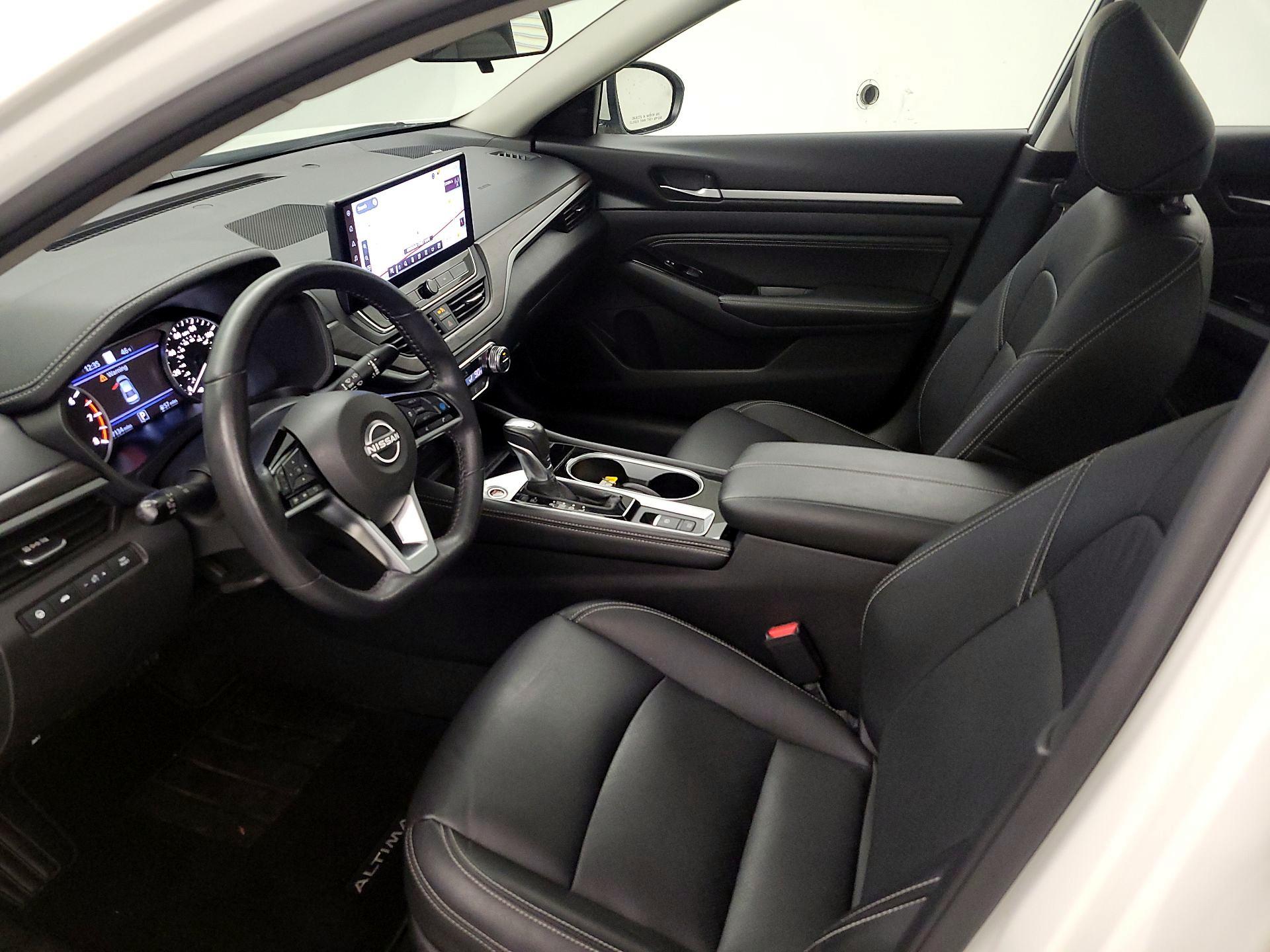 Thumbnail: 2023 Nissan Altima - 11