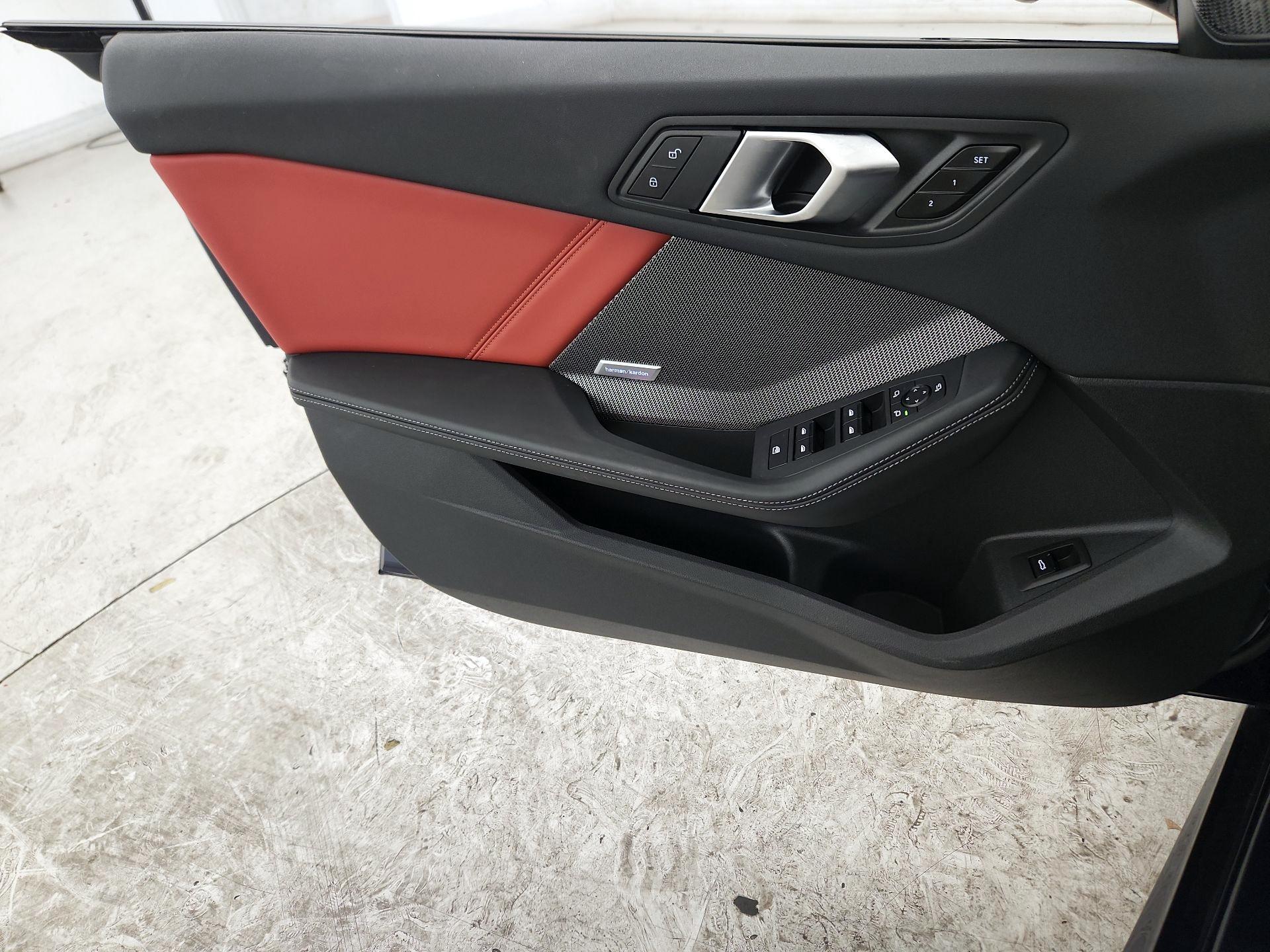 Thumbnail: 2025 BMW 2 Series - 12