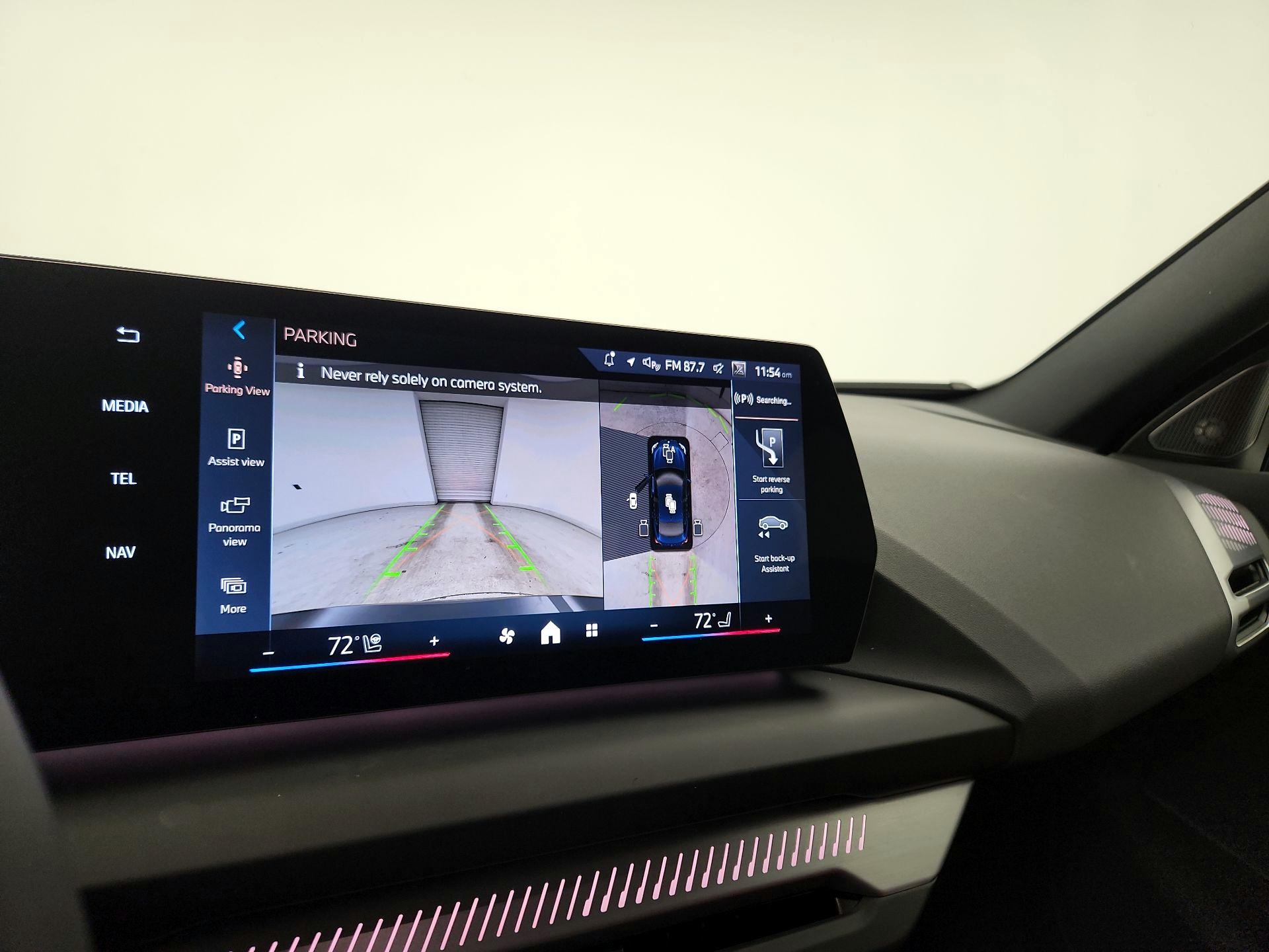 Thumbnail: 2025 BMW 2 Series - 14