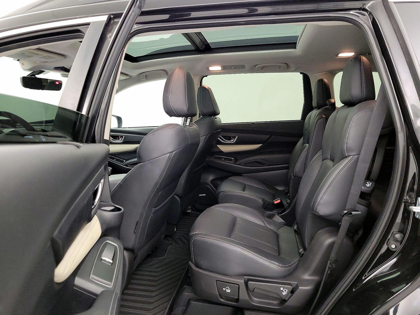 2022 Subaru Ascent Limited - Photo 22