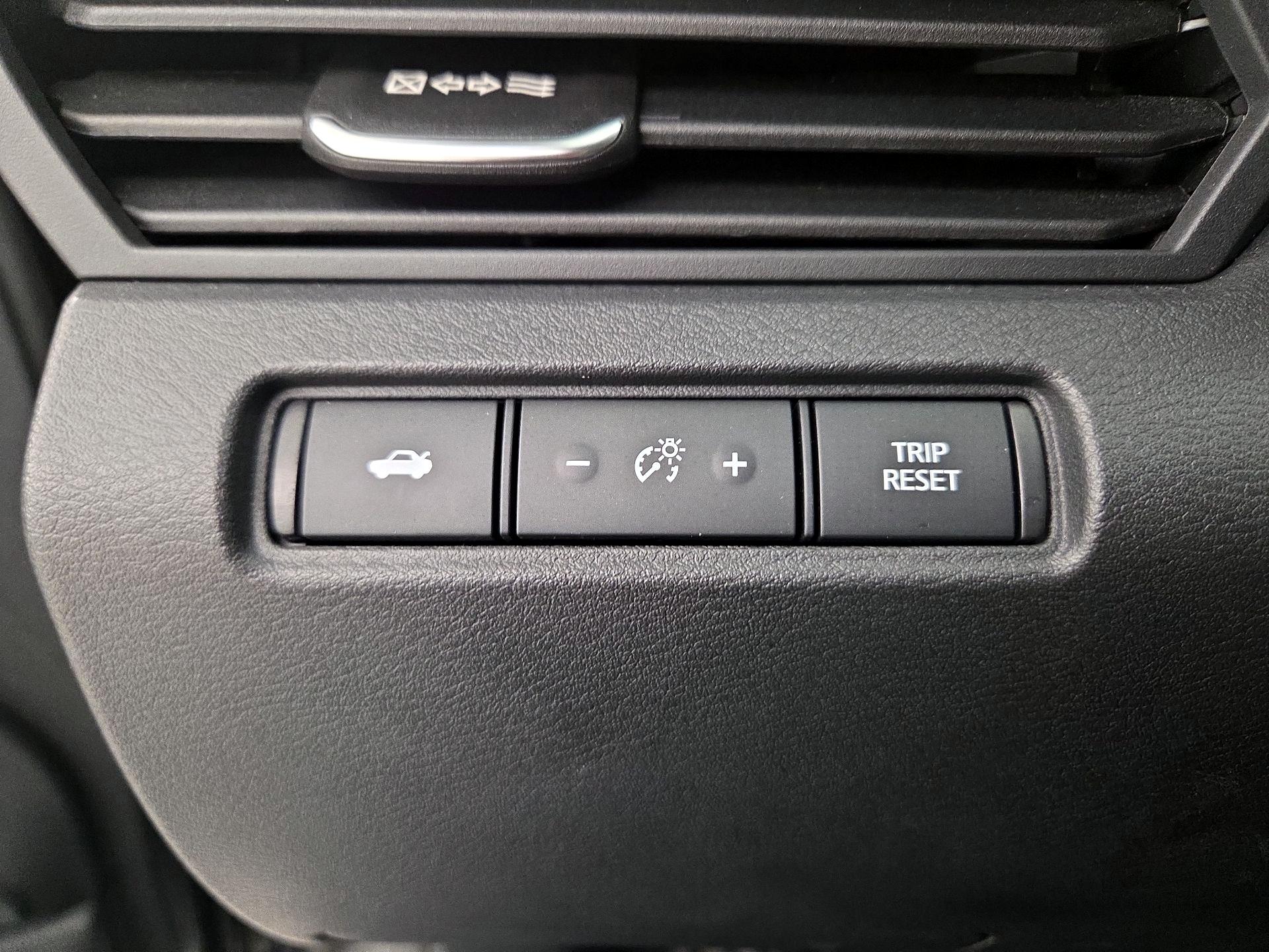 Thumbnail: 2022 Nissan Altima - 13