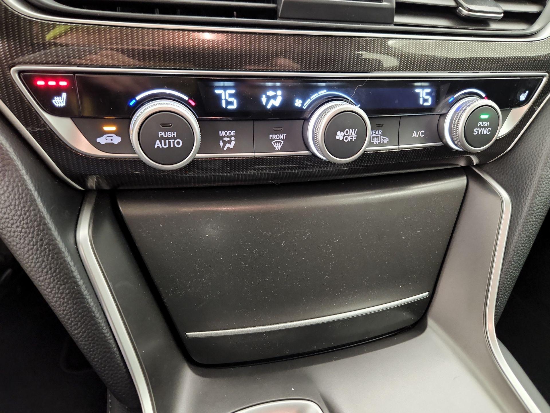 Thumbnail: 2022 Honda Accord - 16