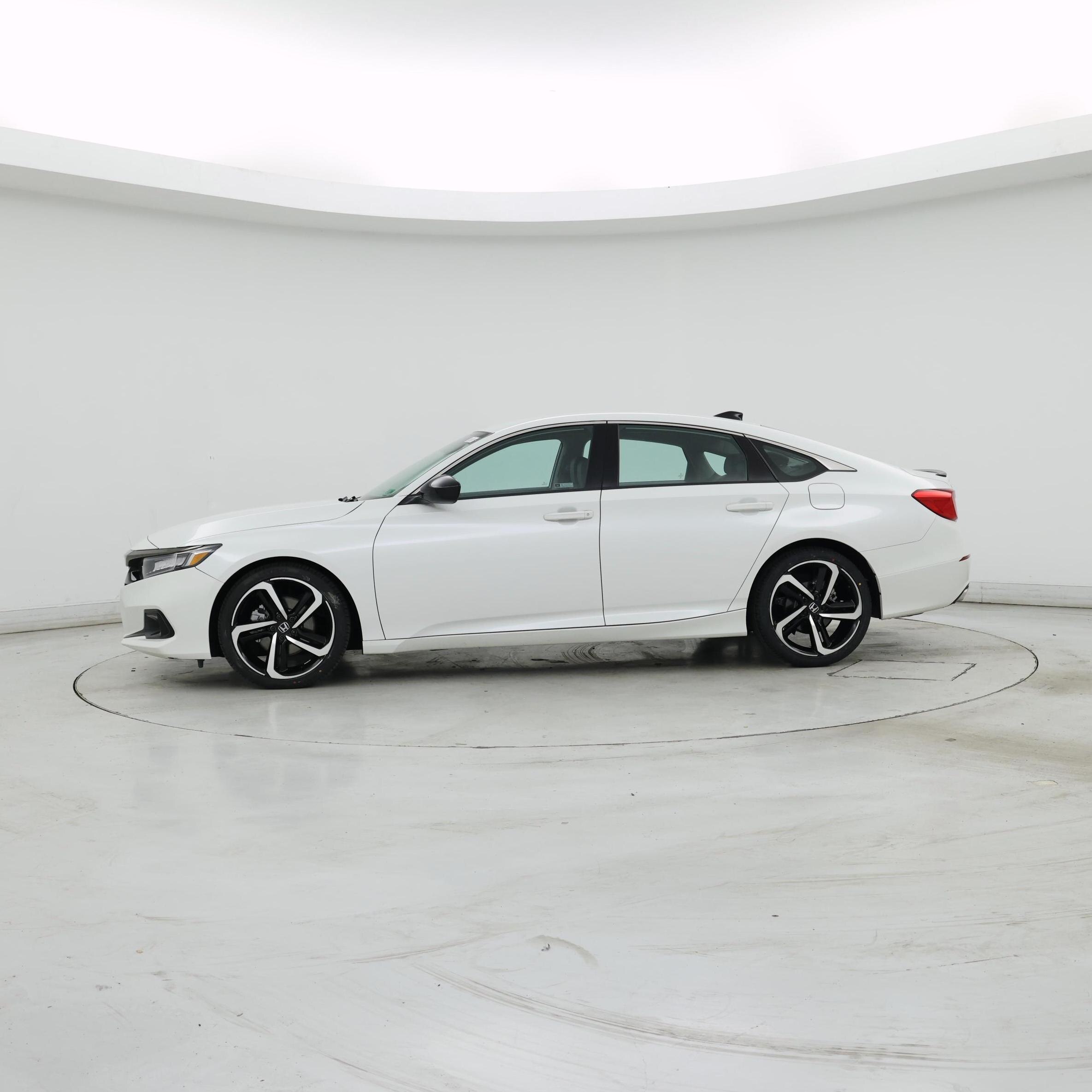 Thumbnail: 2022 Honda Accord - 3