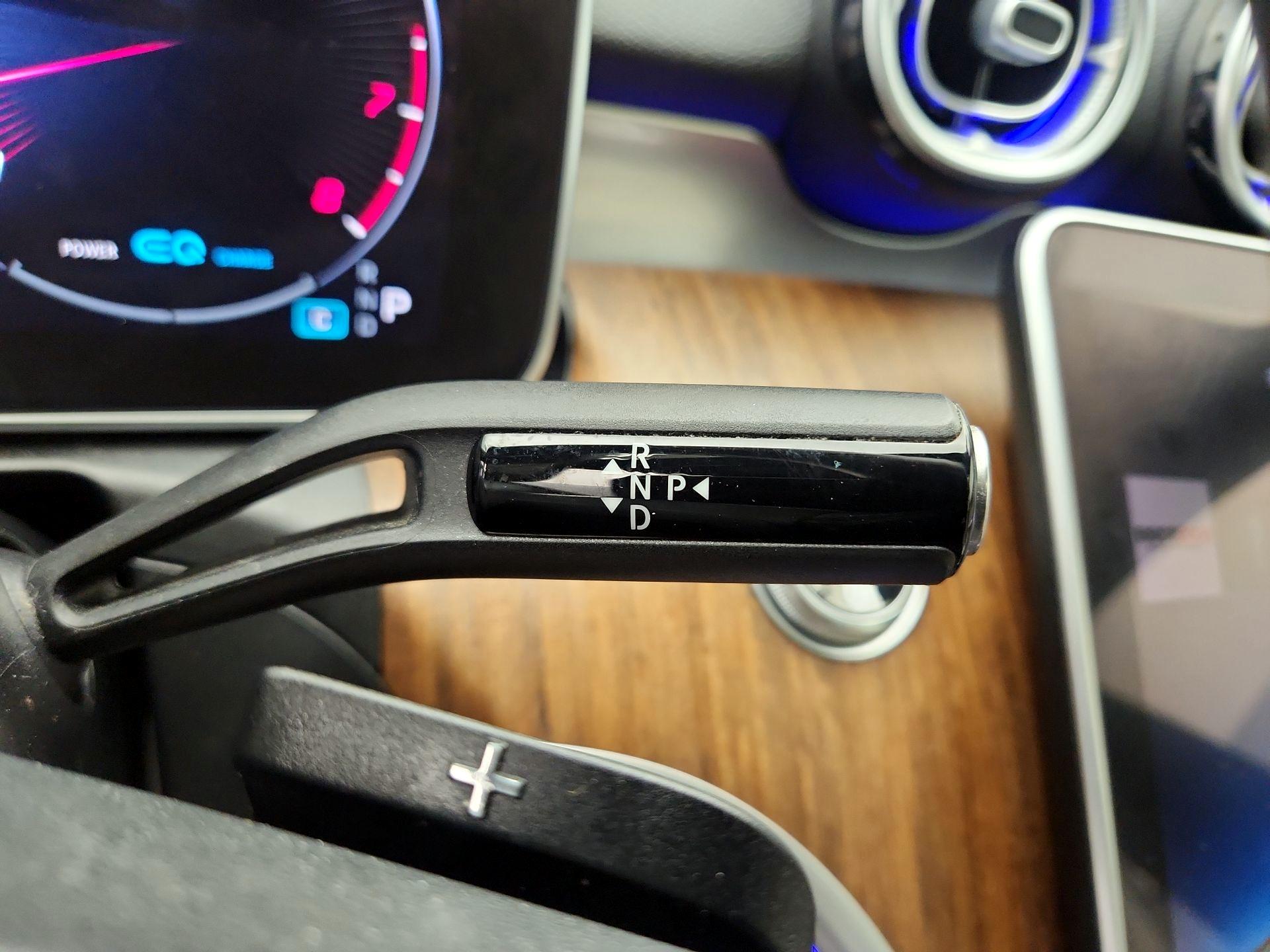 Thumbnail: 2022 Mercedes-Benz C-Class - 17