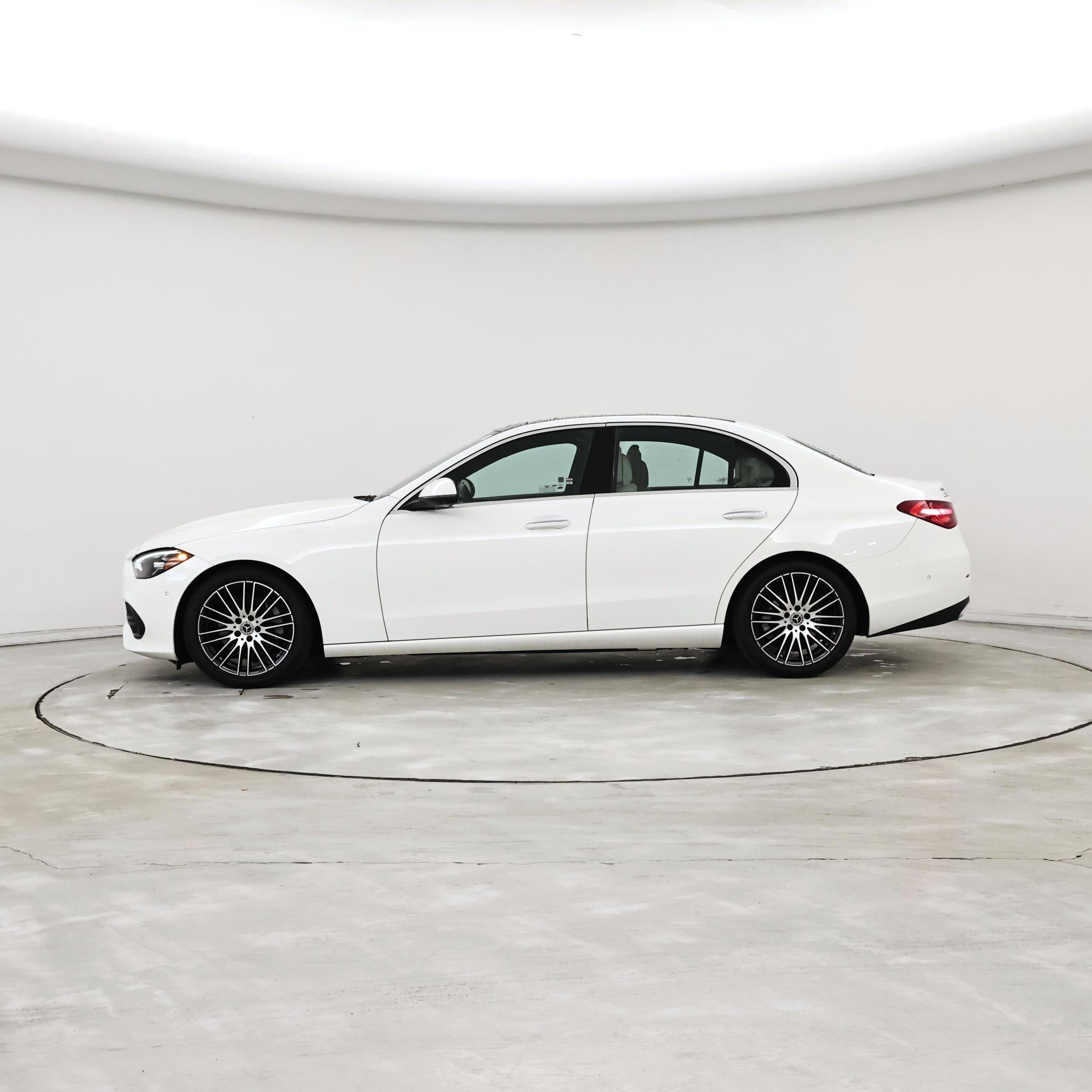 Thumbnail: 2022 Mercedes-Benz C-Class - 3