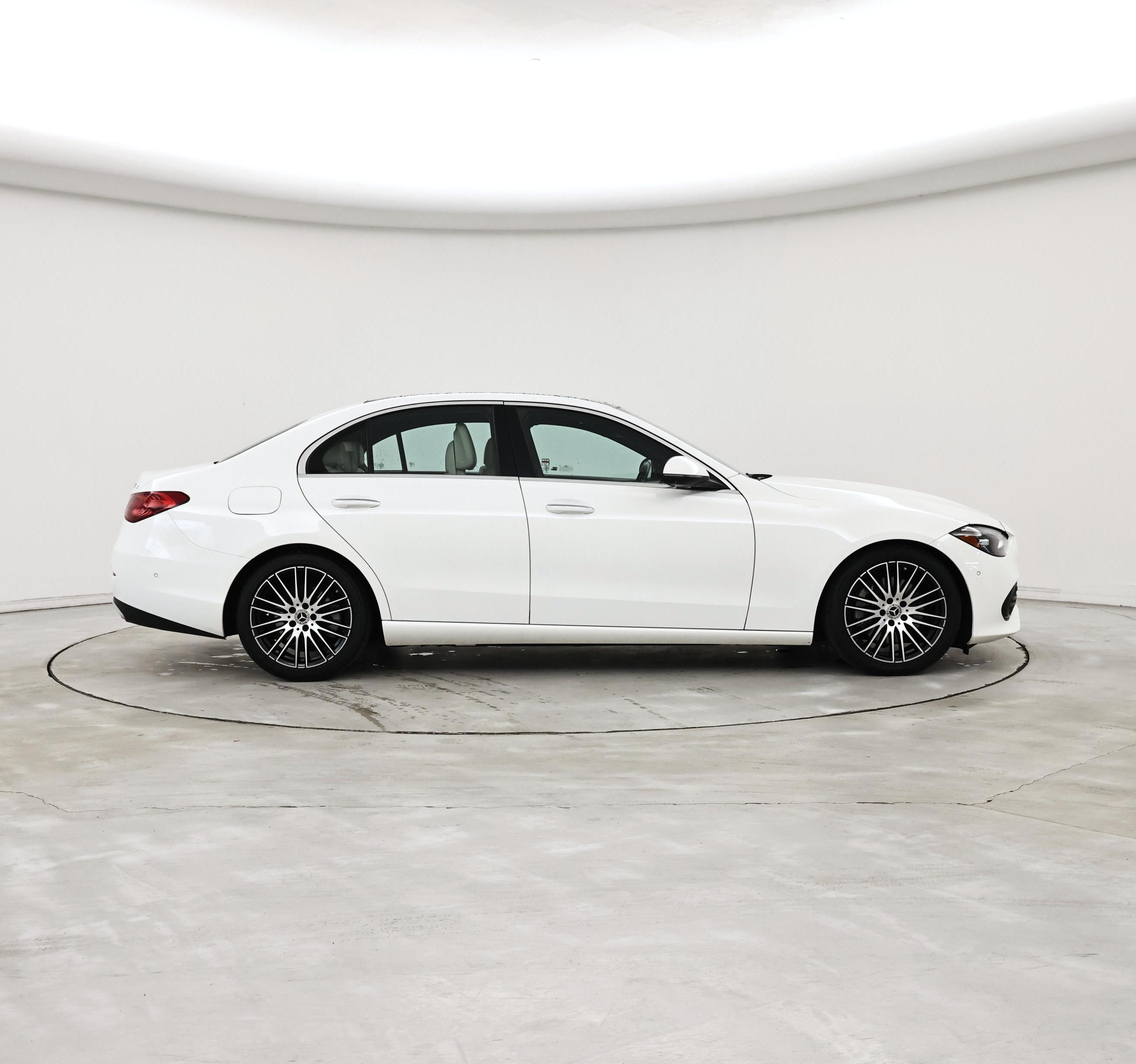 Thumbnail: 2022 Mercedes-Benz C-Class - 7