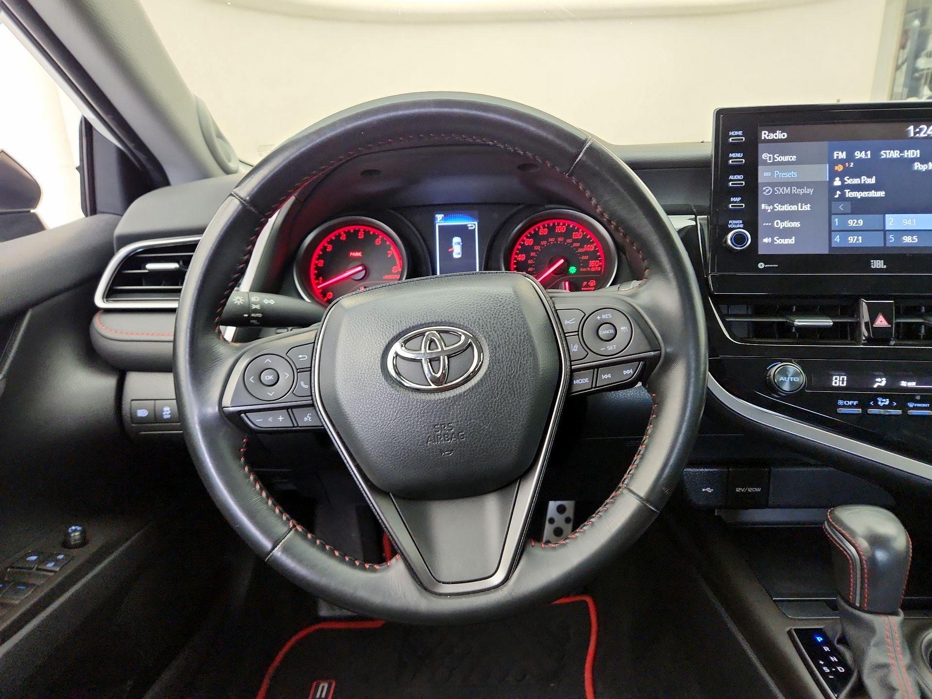 Thumbnail: 2022 Toyota Camry - 10