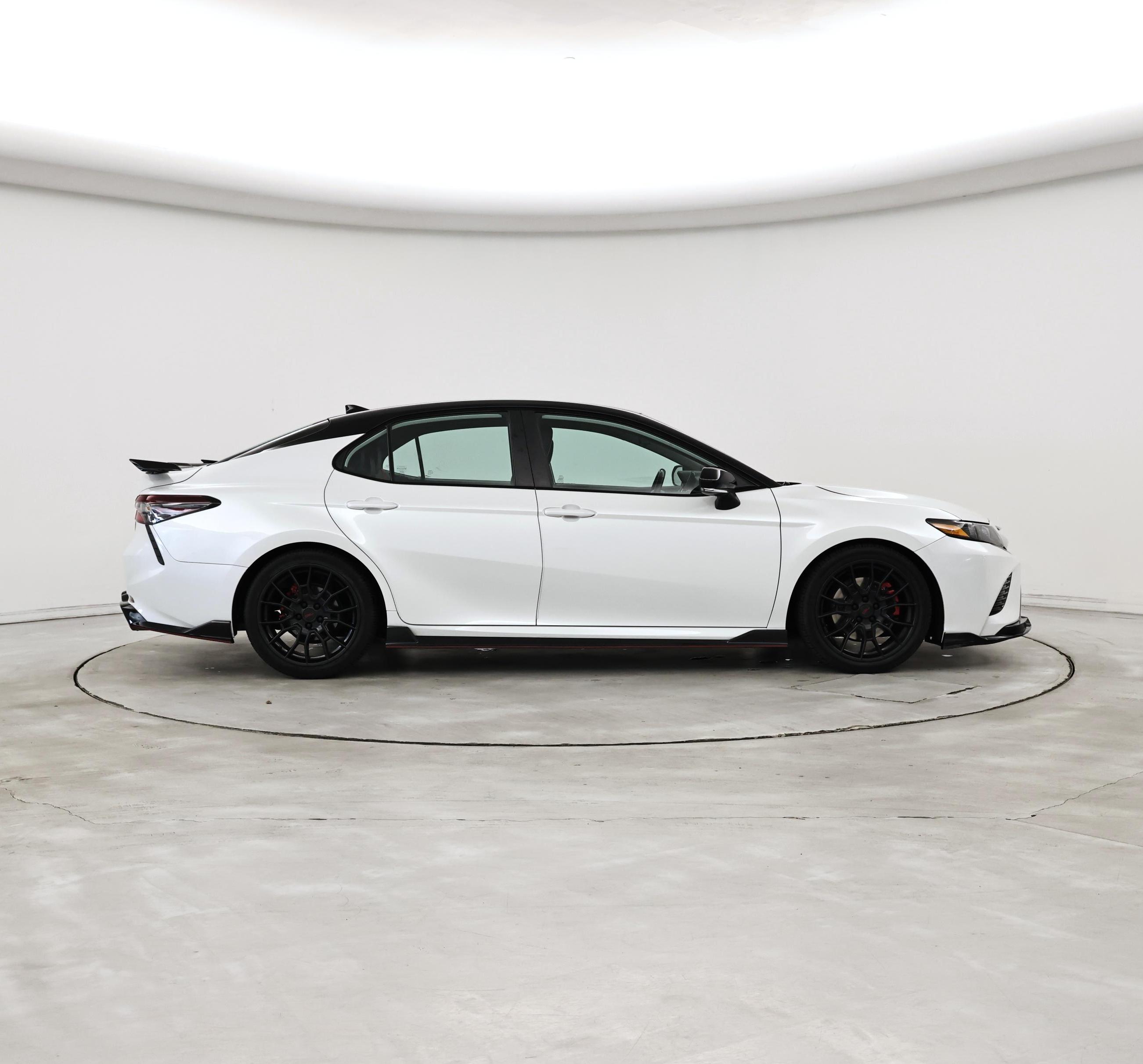 Thumbnail: 2022 Toyota Camry - 7