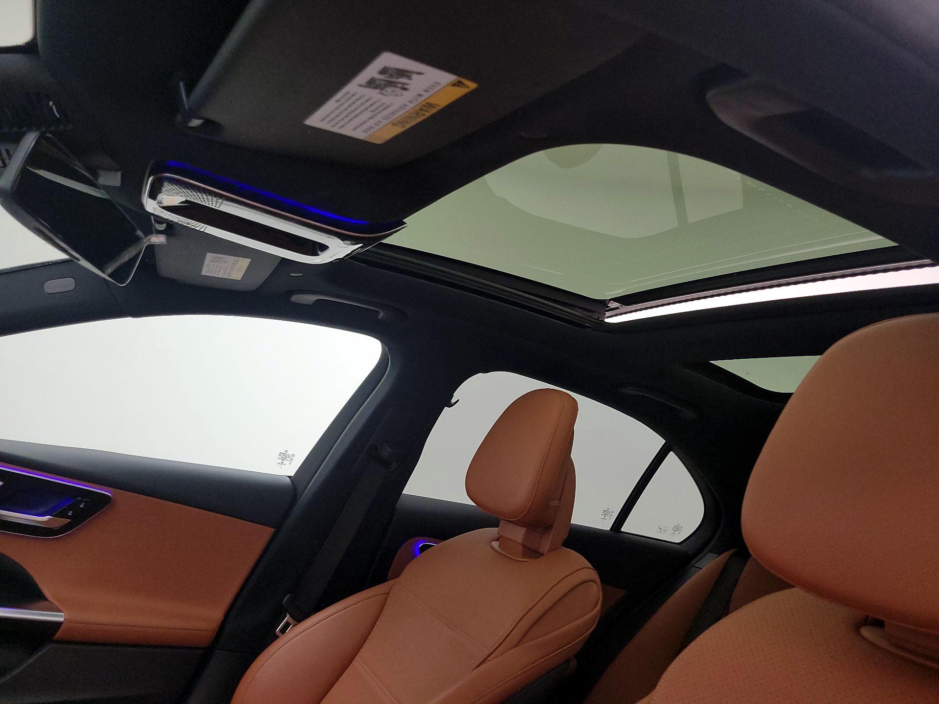 Thumbnail: 2023 Mercedes-Benz C-Class - 18