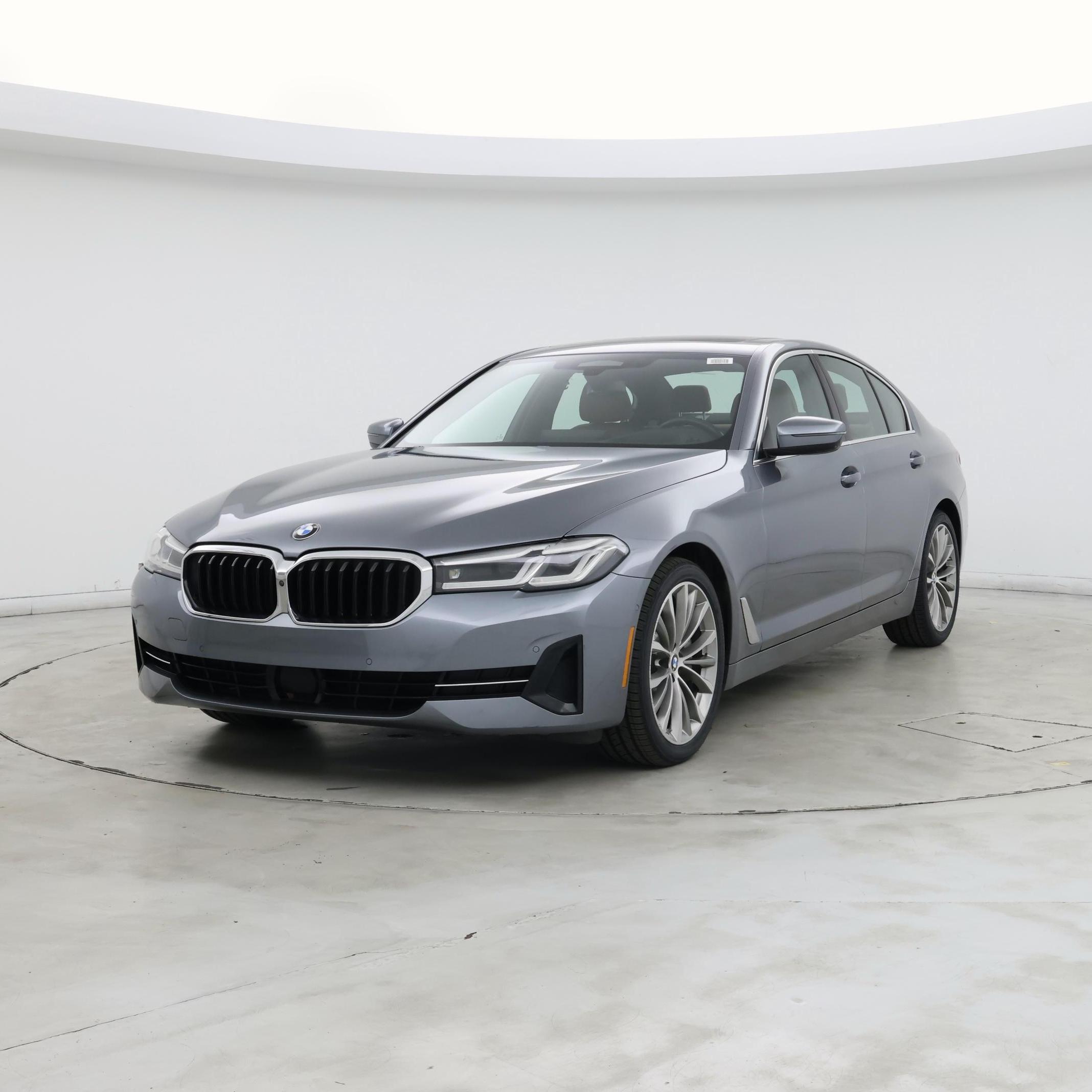 Thumbnail: 2021 BMW 5 Series - 4