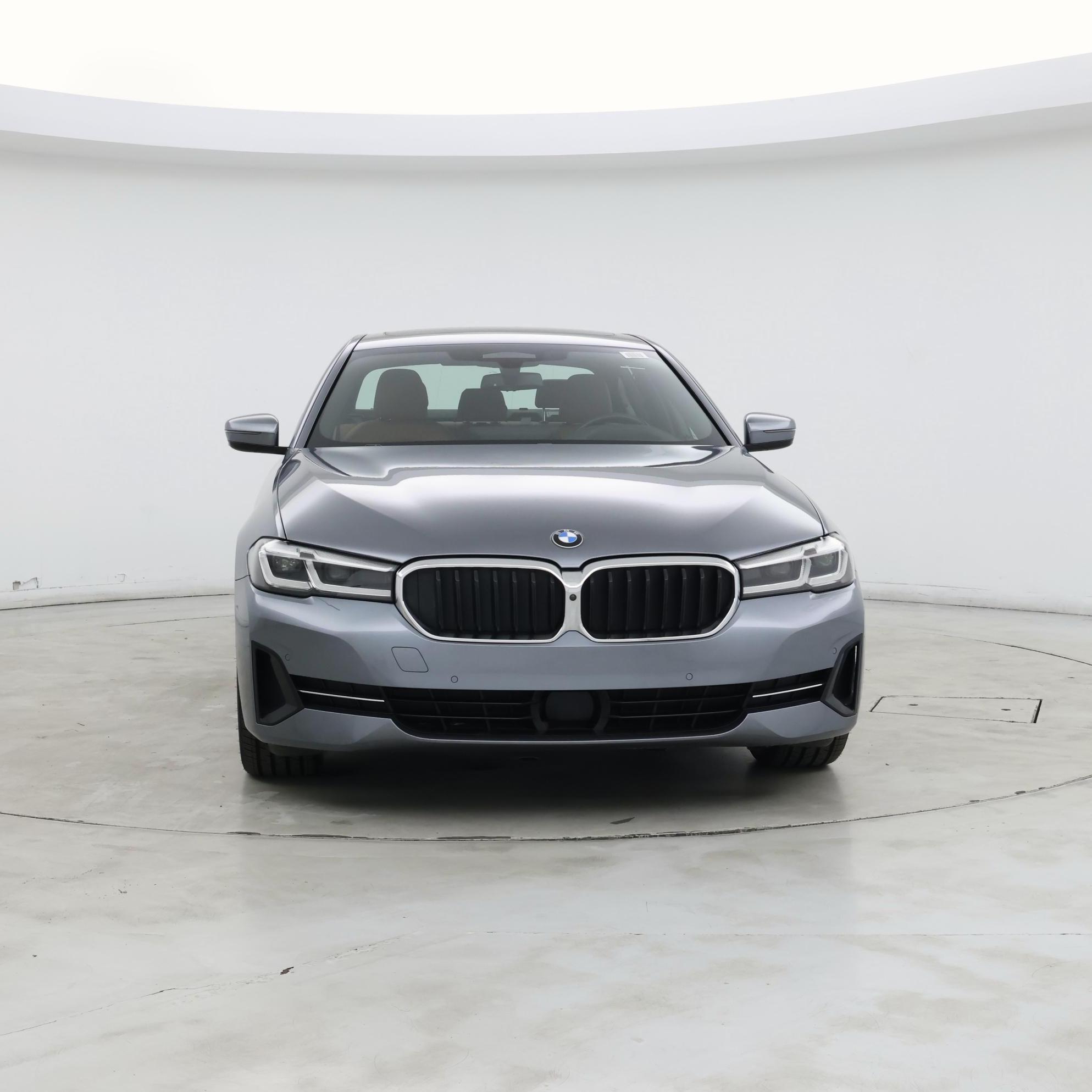 Thumbnail: 2021 BMW 5 Series - 5