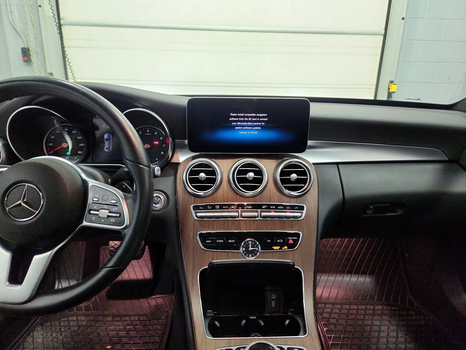 Thumbnail: 2020 Mercedes-Benz C-Class - 9