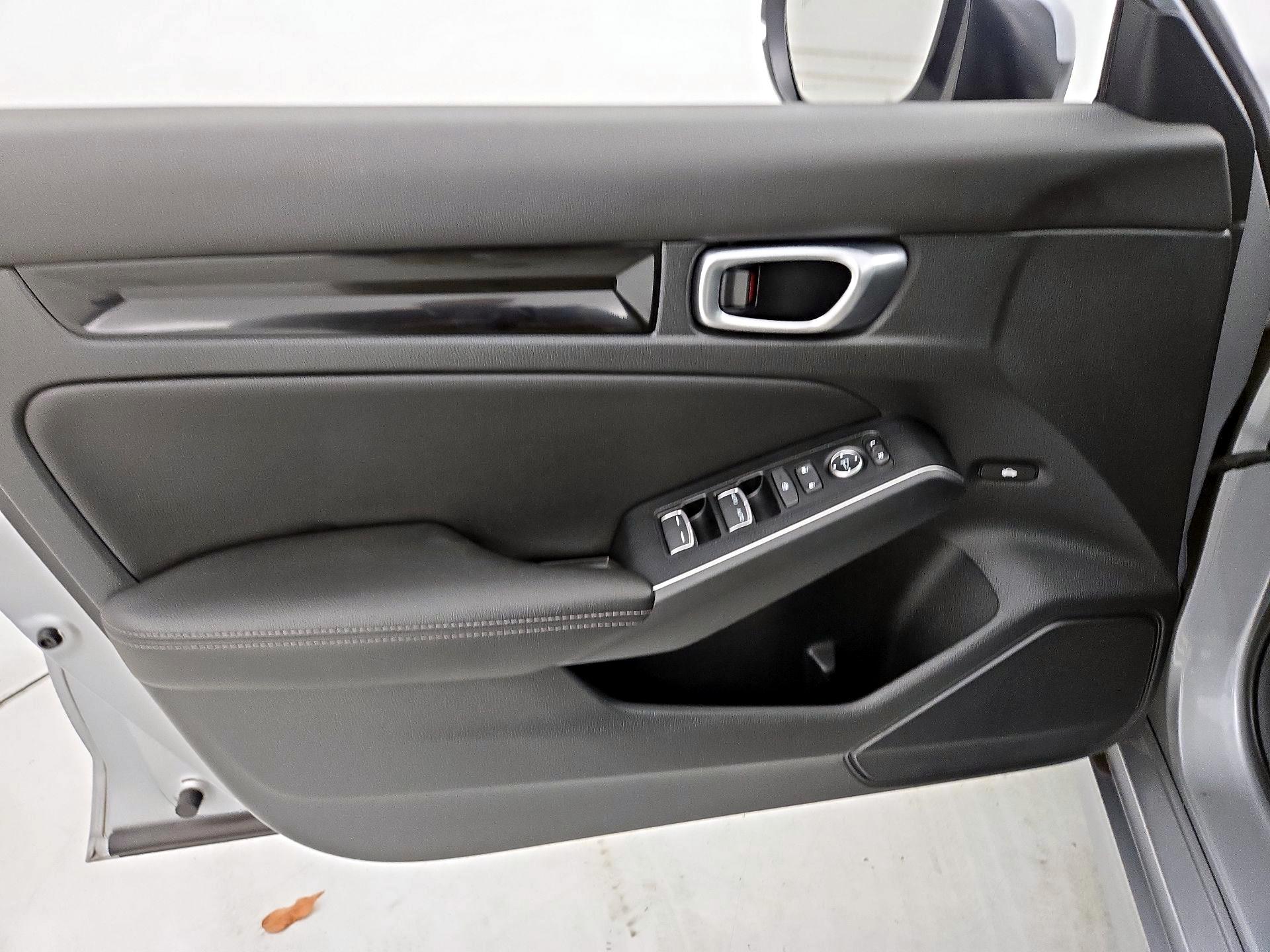 Thumbnail: 2024 Honda Civic - 12