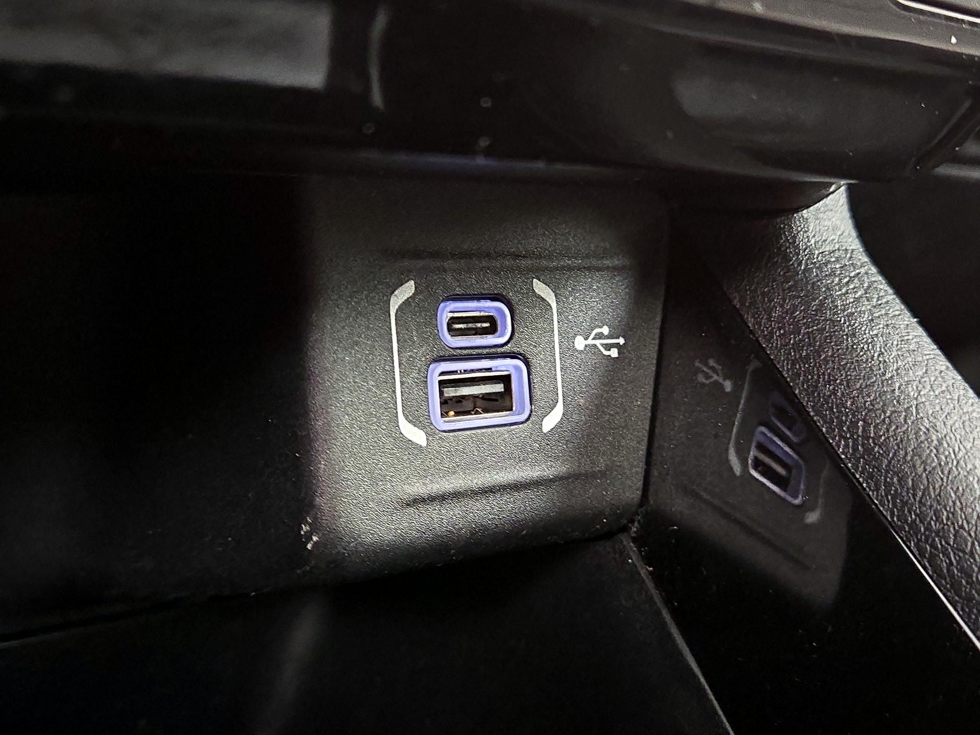 Thumbnail: 2022 Jeep Compass - 18