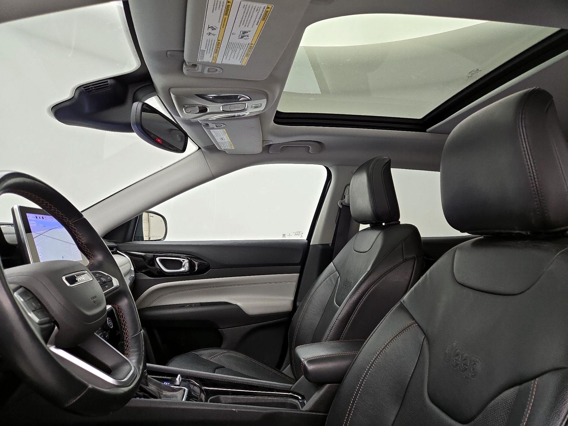 Thumbnail: 2022 Jeep Compass - 19