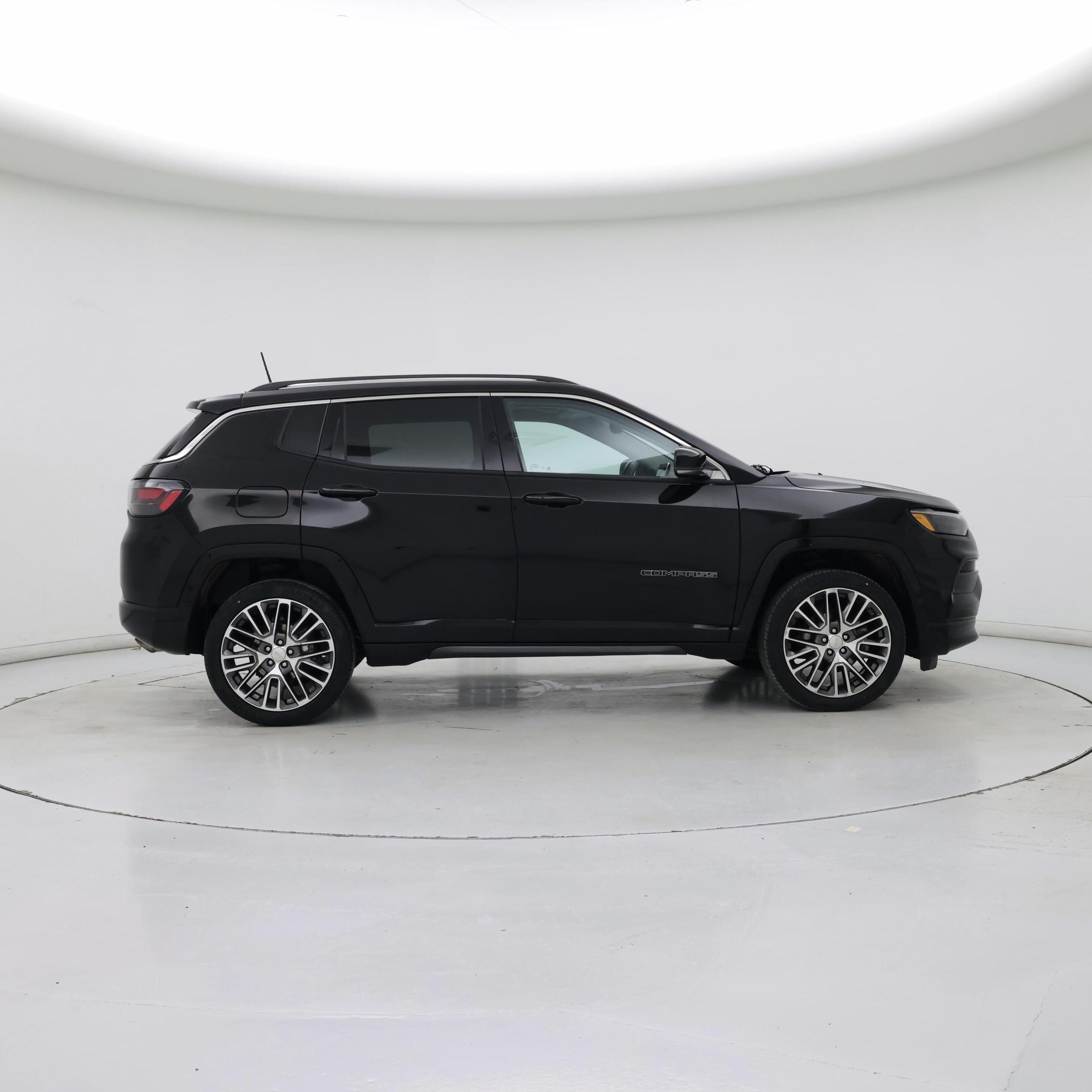 Thumbnail: 2022 Jeep Compass - 7