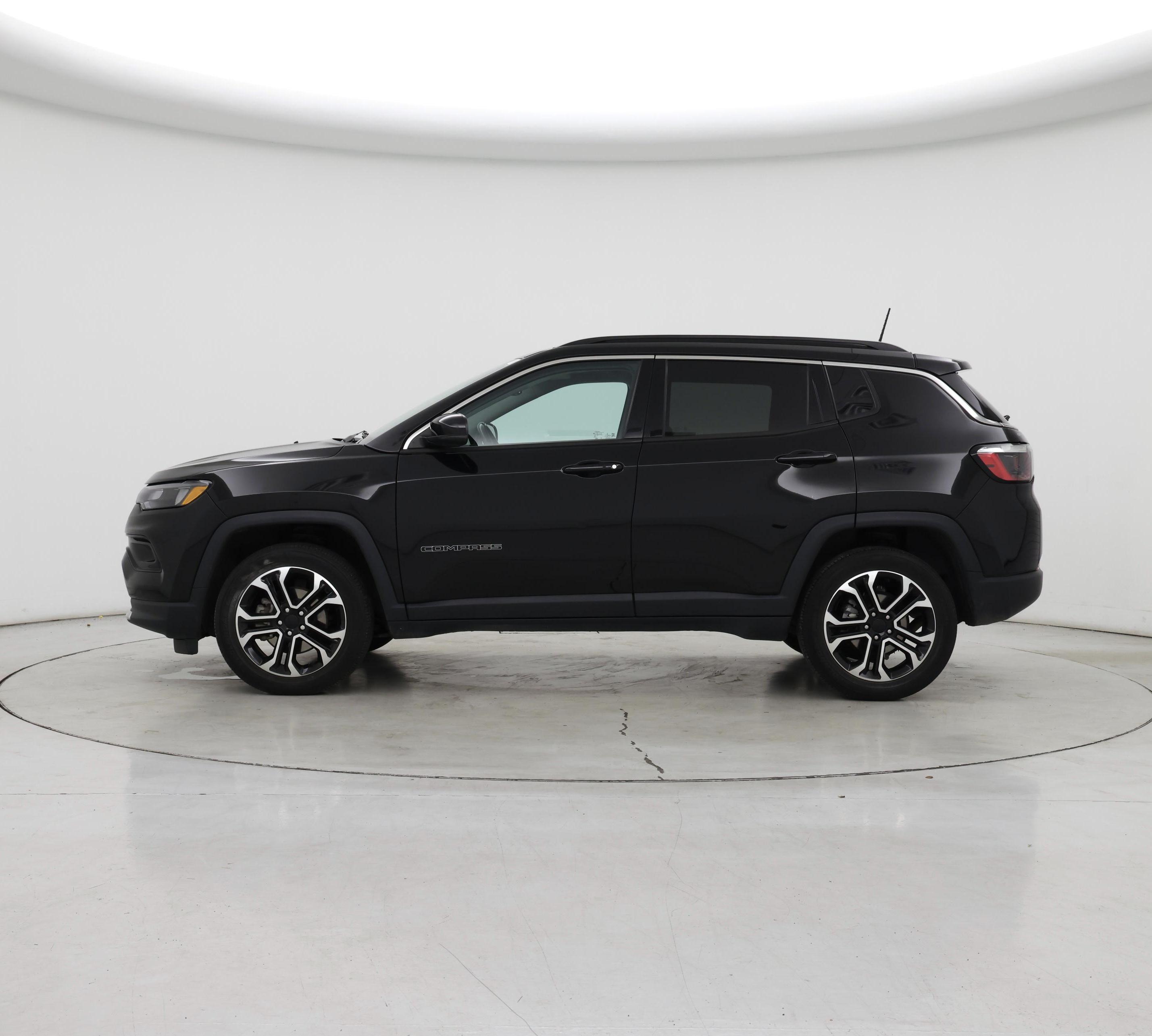 Thumbnail: 2022 Jeep Compass - 3