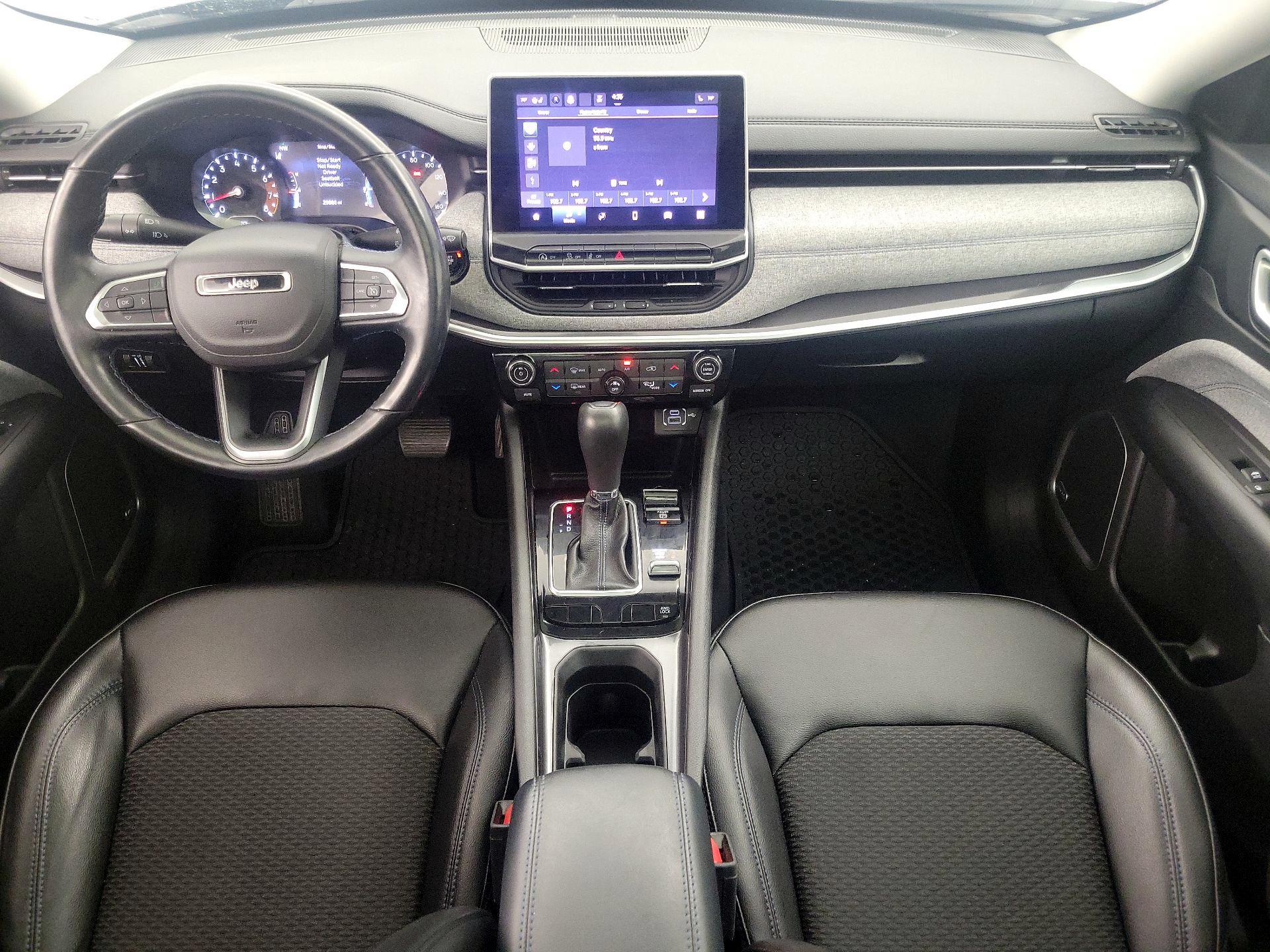 Thumbnail: 2022 Jeep Compass - 9