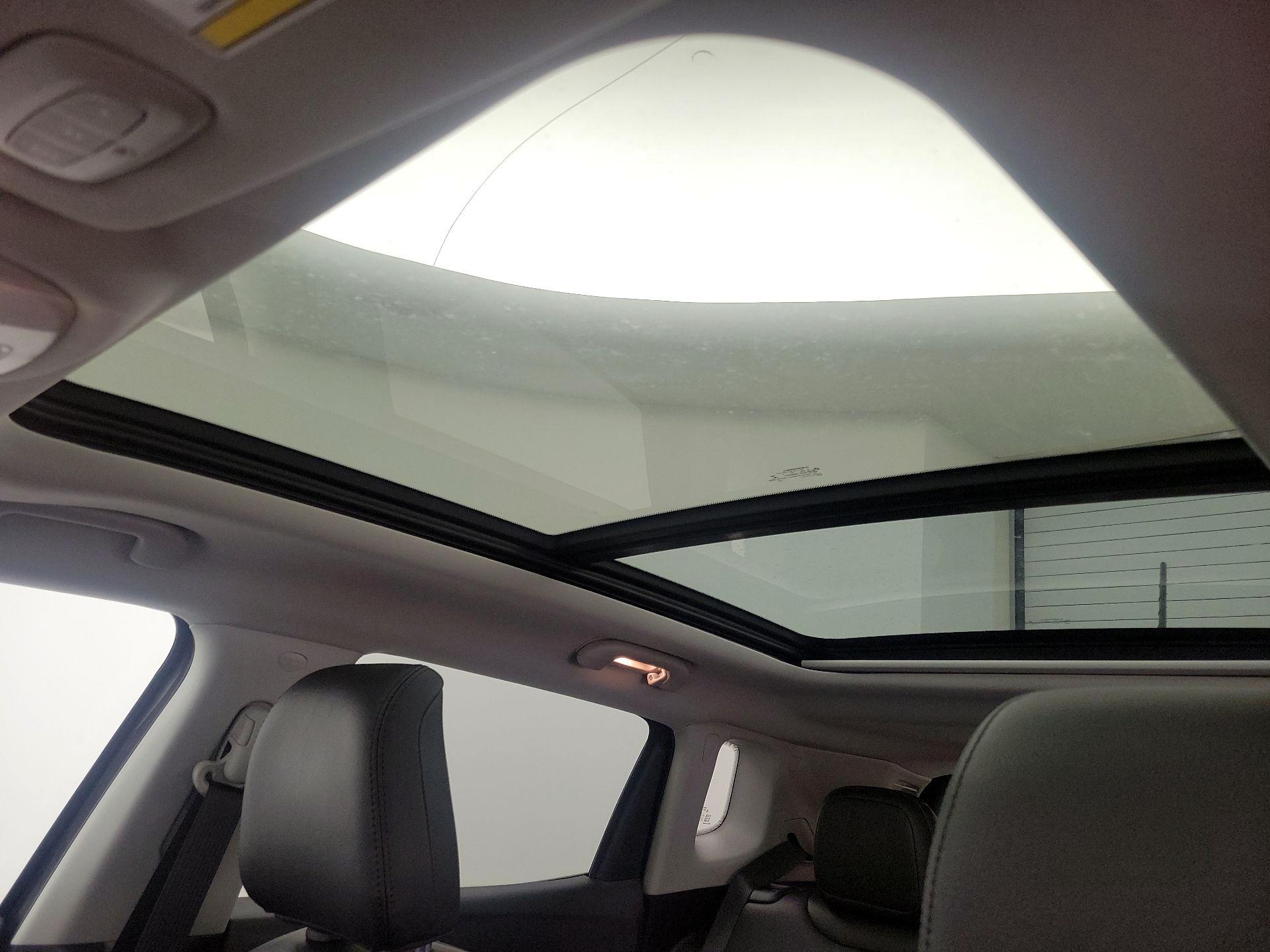 Thumbnail: 2022 Jeep Compass - 19