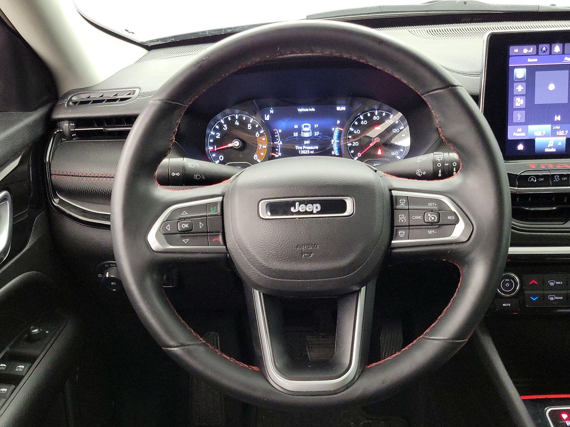 Thumbnail: 2022 Jeep Compass - 10