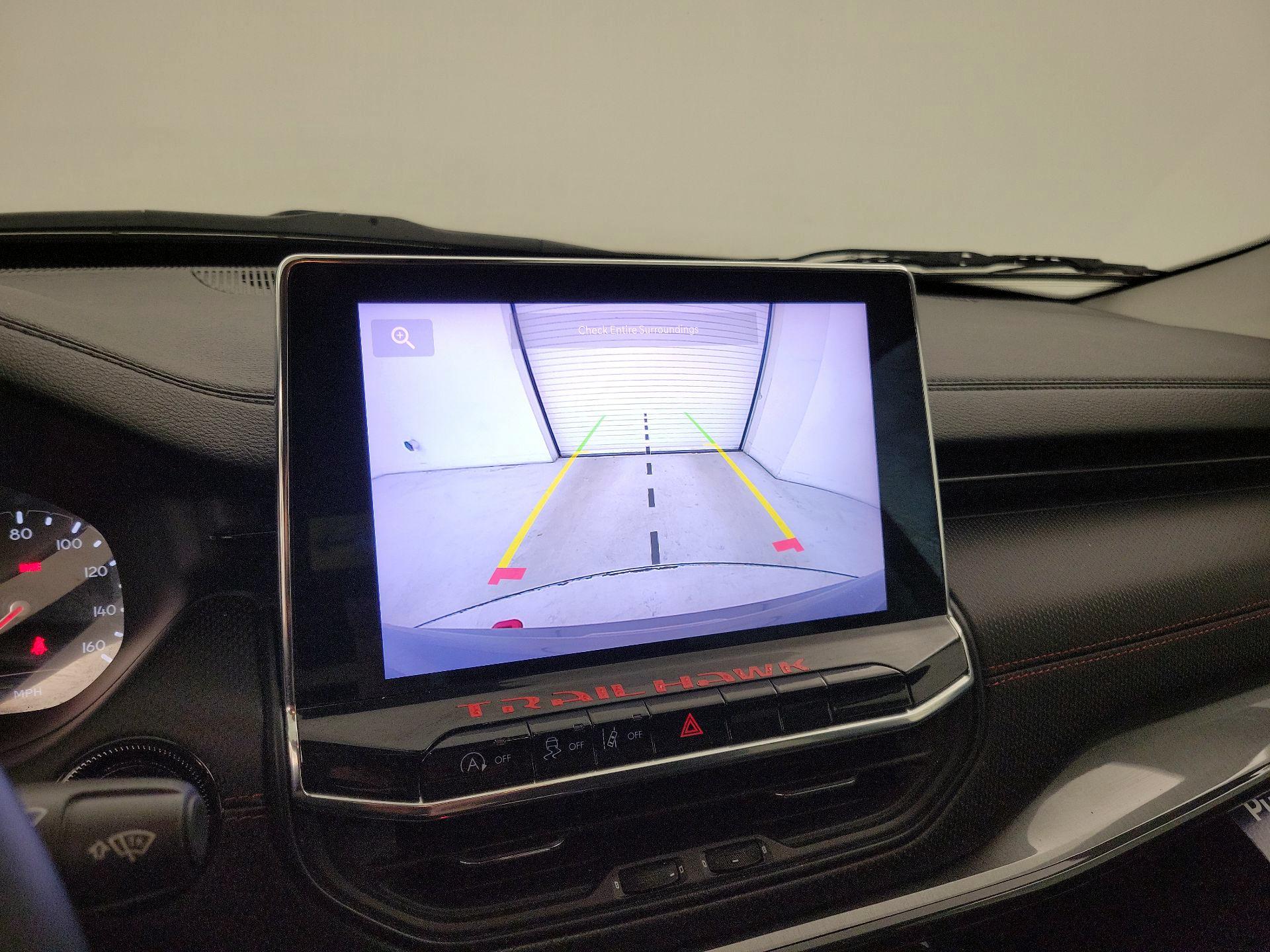 Thumbnail: 2022 Jeep Compass - 14