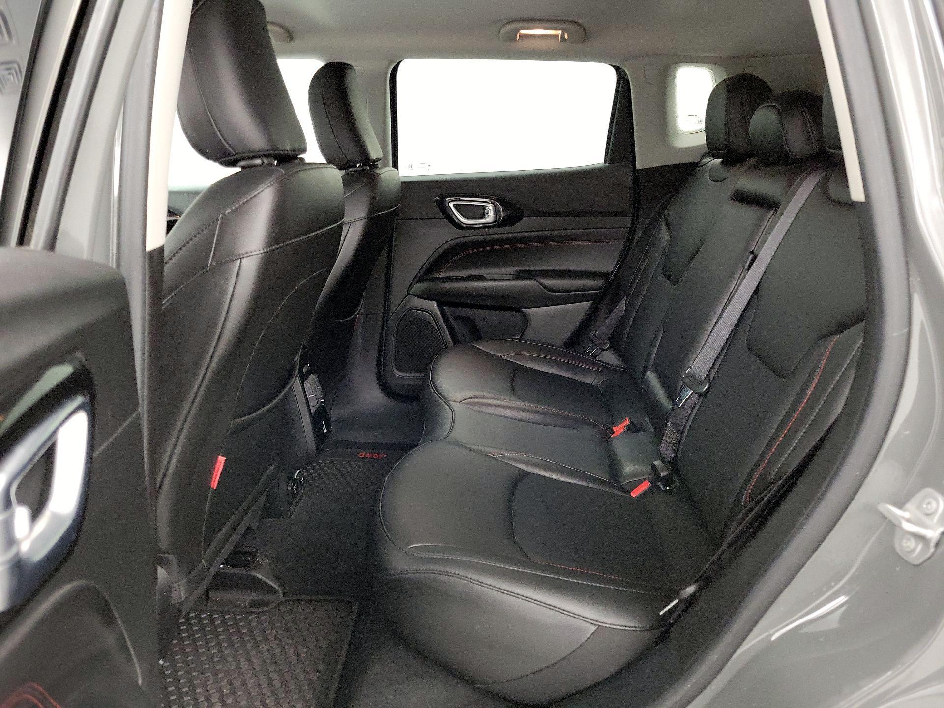 Thumbnail: 2022 Jeep Compass - 19