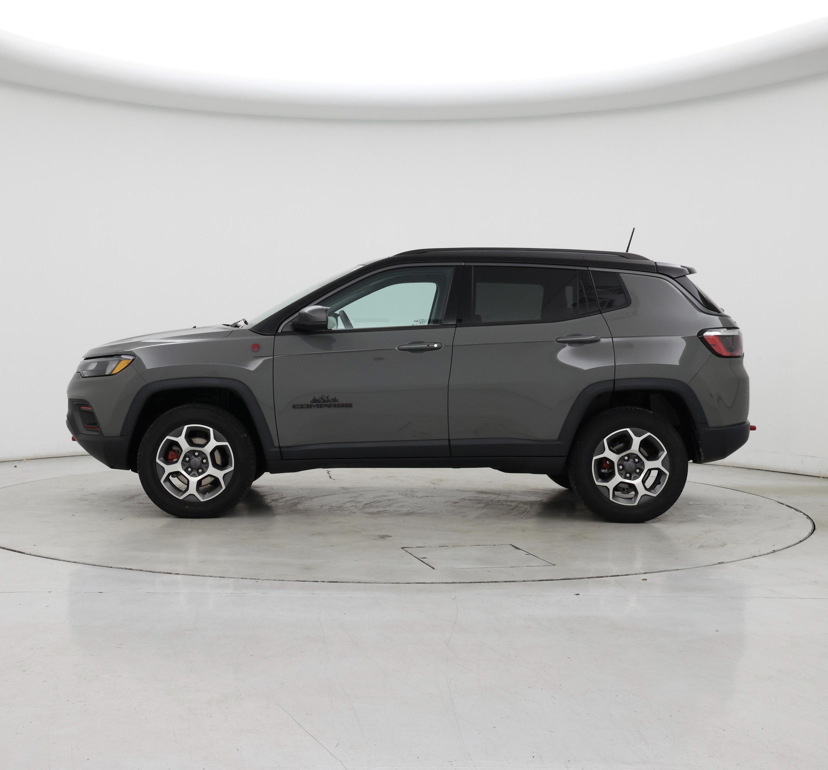 Thumbnail: 2022 Jeep Compass - 3